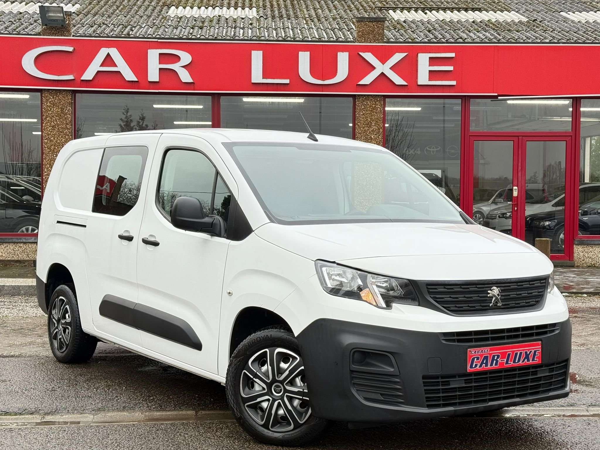 Peugeot Partner 1.6 HDI  LONG CHASIS TVA DEDUCTIBLE