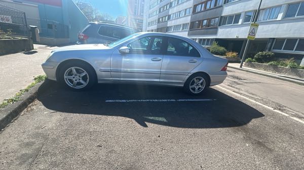 Mercedes-Benz Classe C II (2) 180 K AVANTGARDE BA5