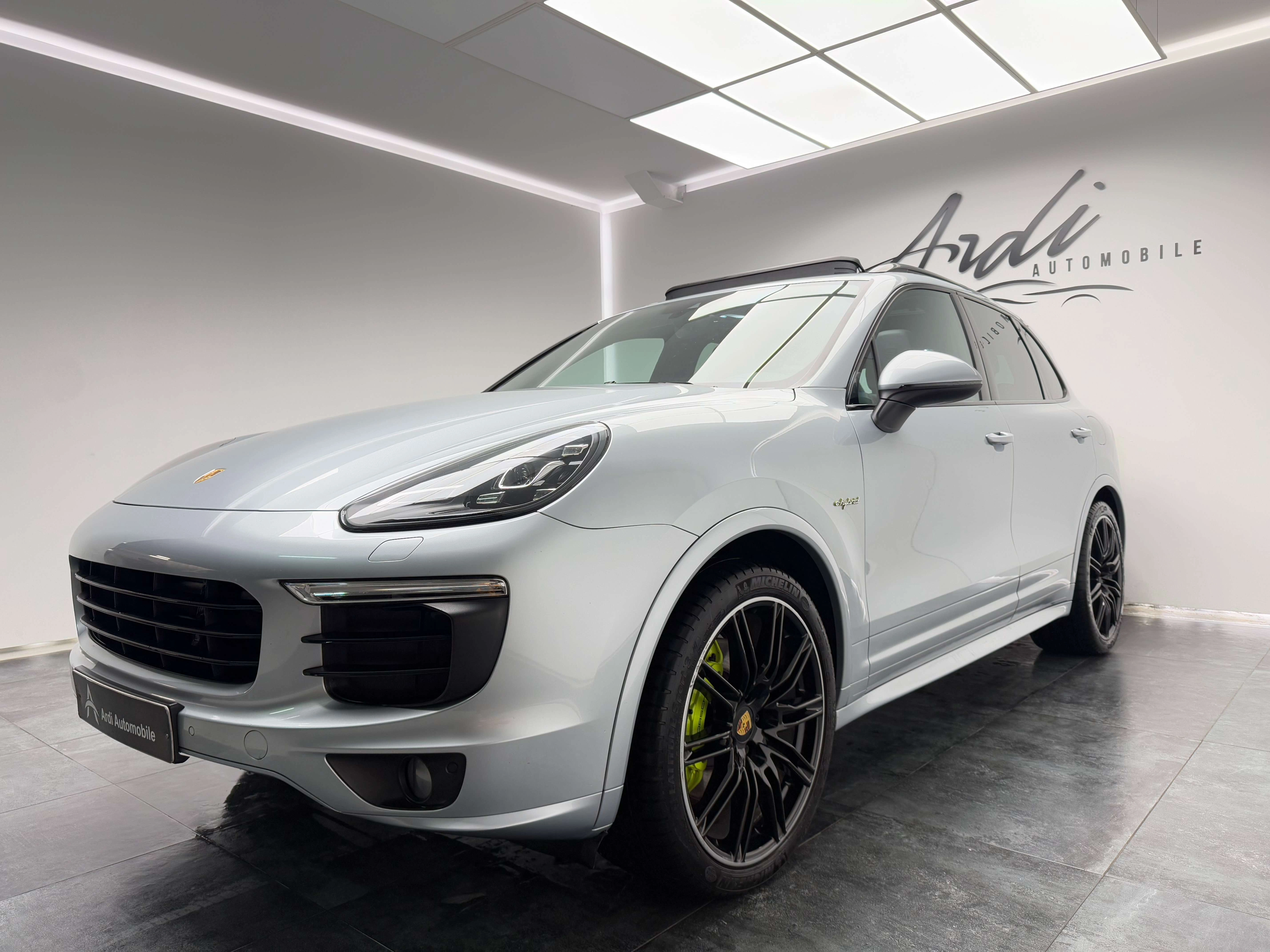 Porsche Cayenne 3.0i V6 PHEV S Tiptronic *PACK GTS*1 PROP*GARANTIE