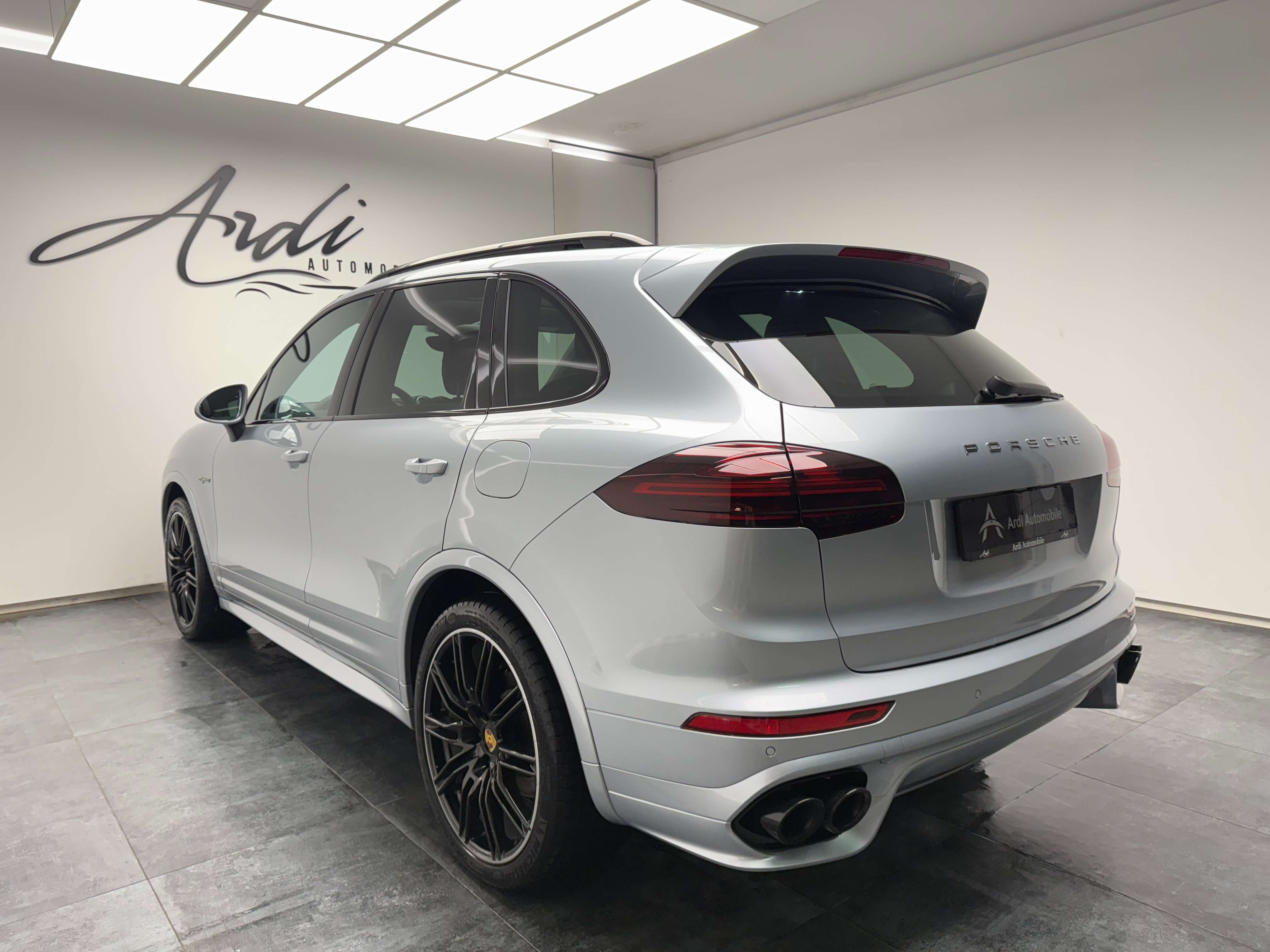 Porsche Cayenne 3.0i V6 PHEV S Tiptronic *PACK GTS*1 PROP*GARANTIE
