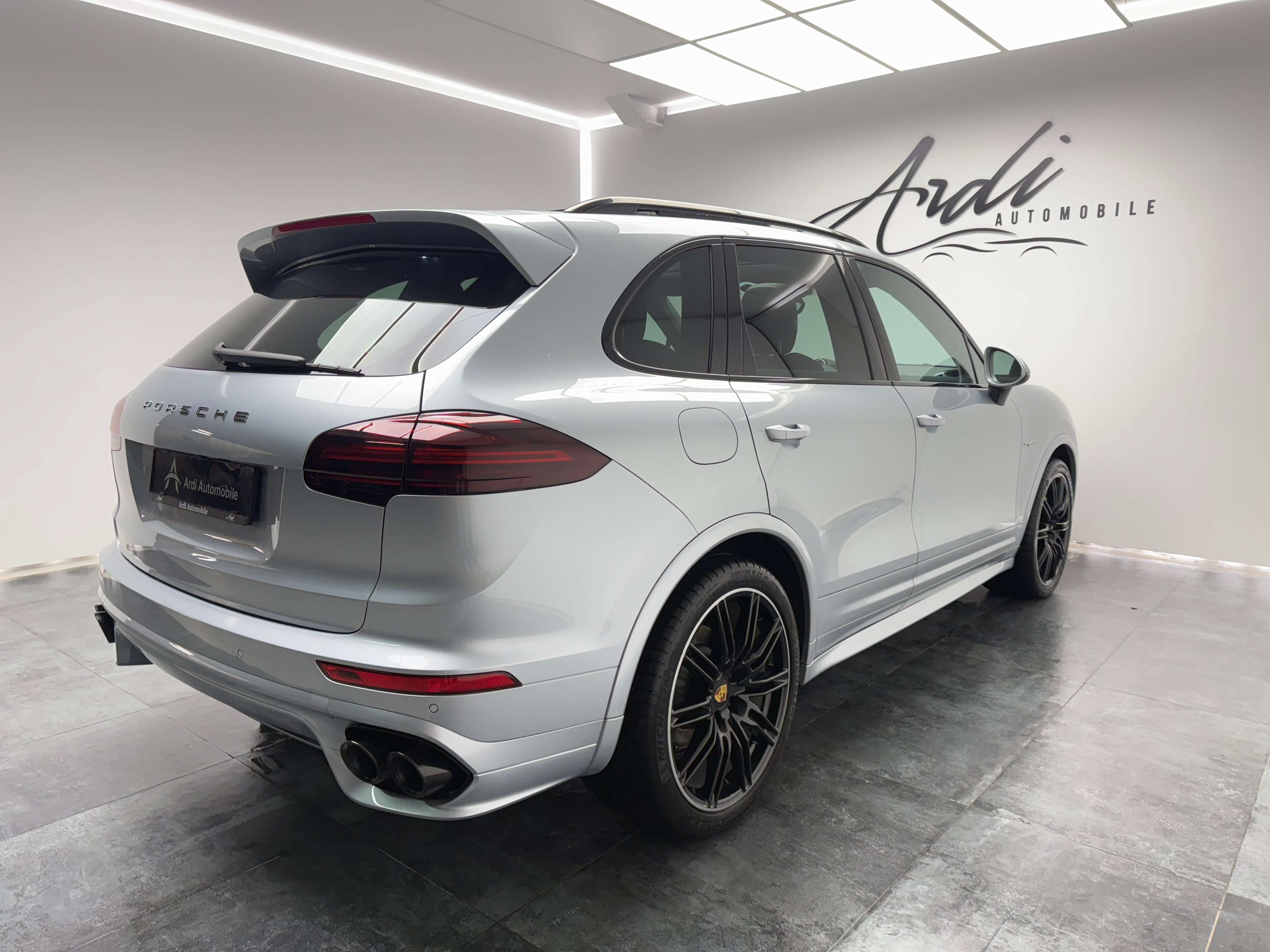 Porsche Cayenne 3.0i V6 PHEV S Tiptronic *PACK GTS*1 PROP*GARANTIE
