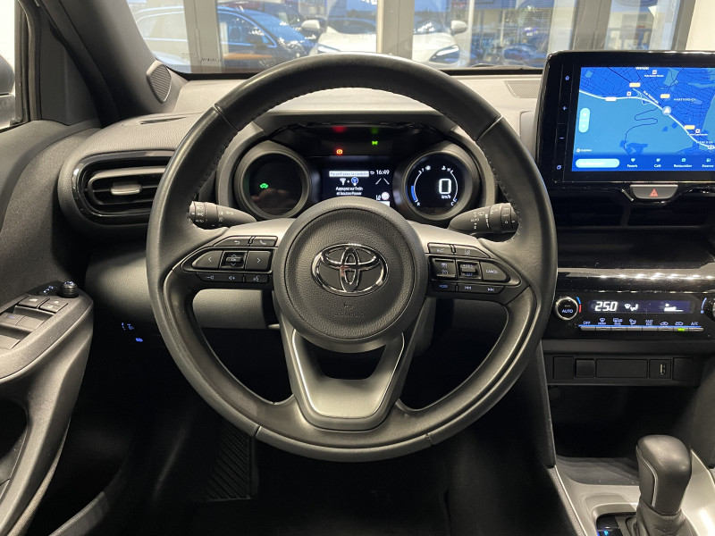 Toyota YARIS CROSS 116H COLLECTION MY21