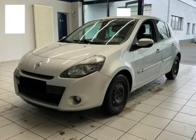 Renault CLIO III 1.2 TCE 100CH DYNAMIQUE 5P
