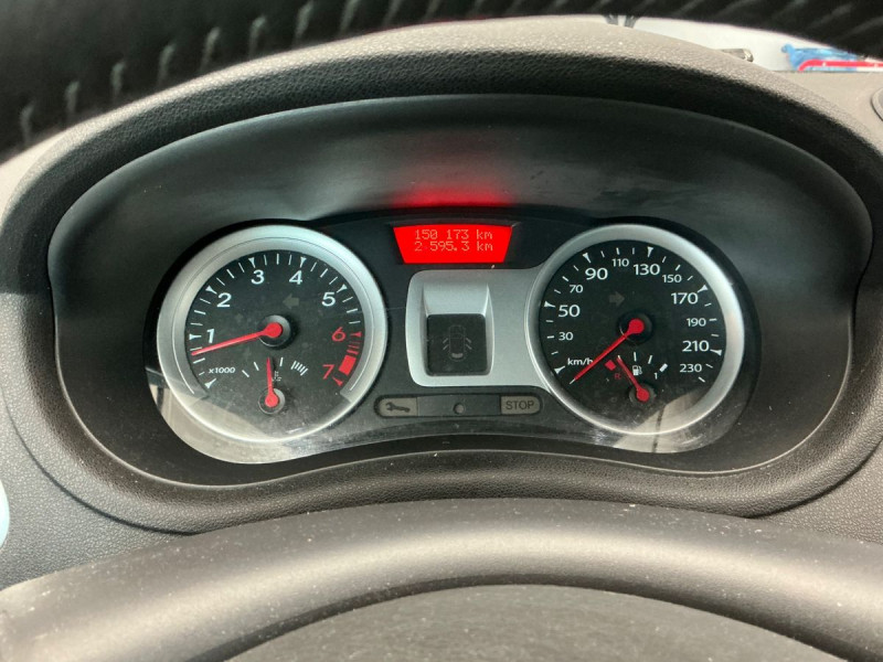 Renault CLIO III 1.2 TCE 100CH DYNAMIQUE 5P