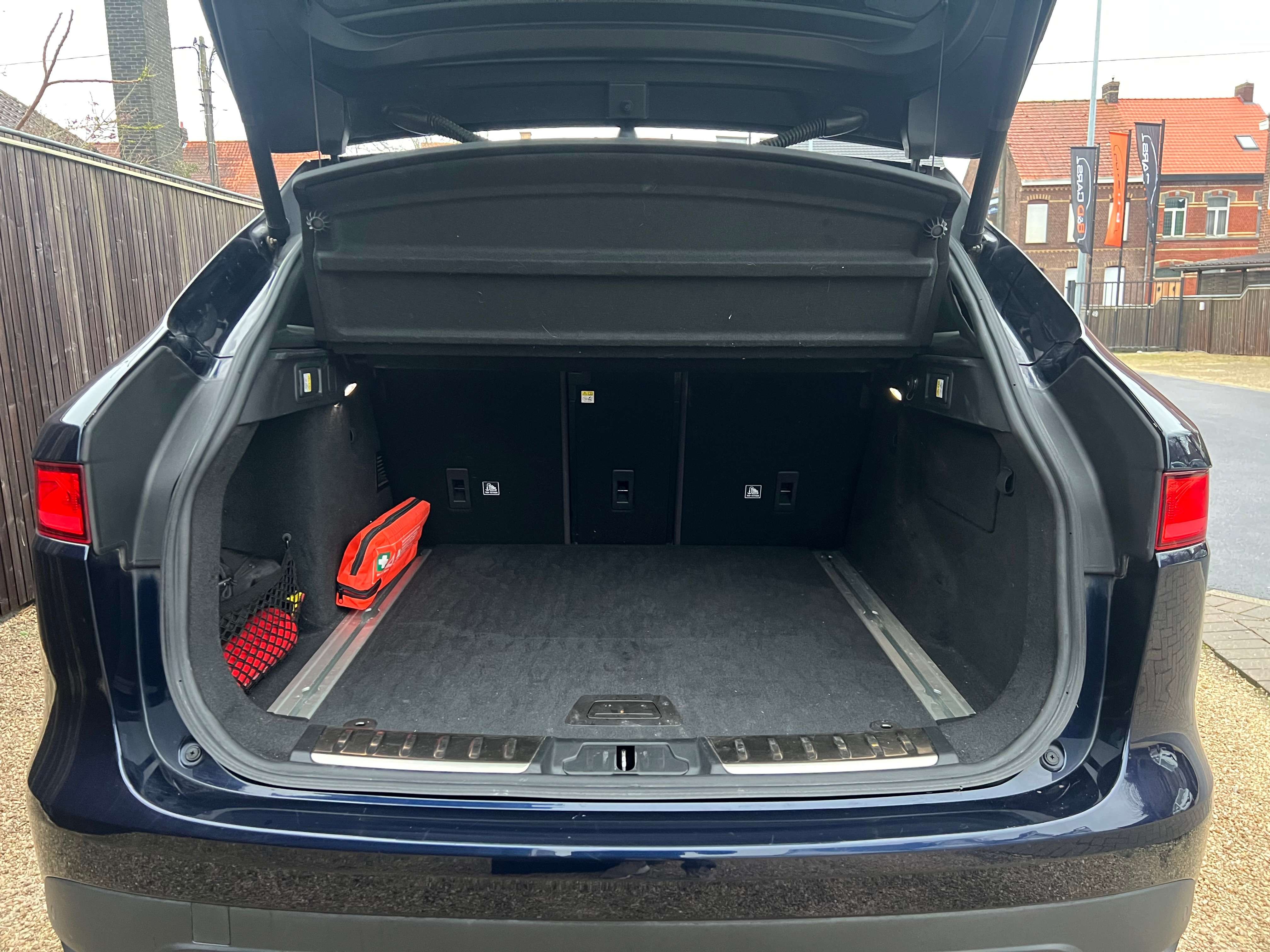 Jaguar F-Pace F-Pace 25t AWD R-Sport
