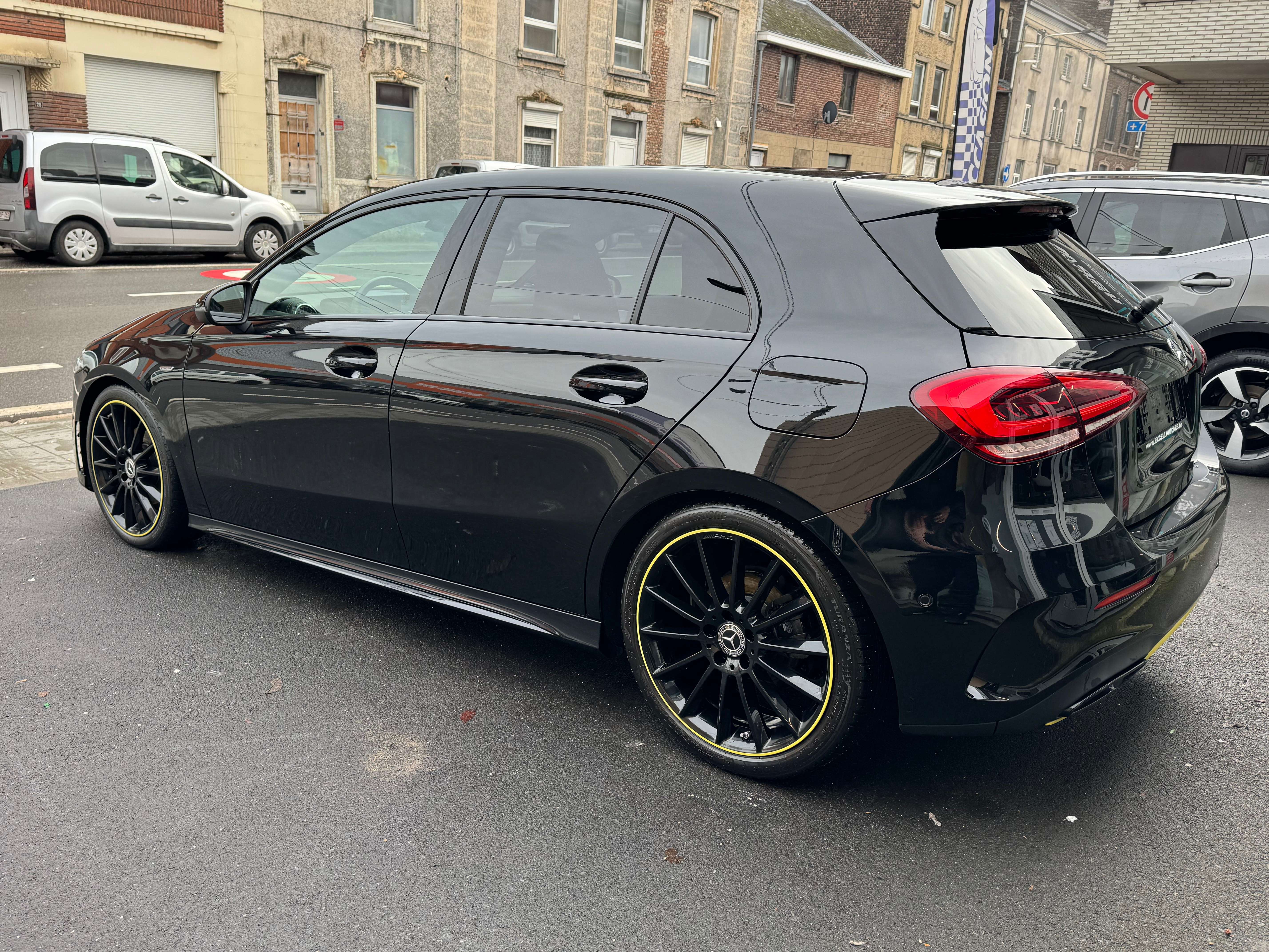 Mercedes-Benz A 180 d Edition Sport Nigt Pack Amg Led Feux Matrix