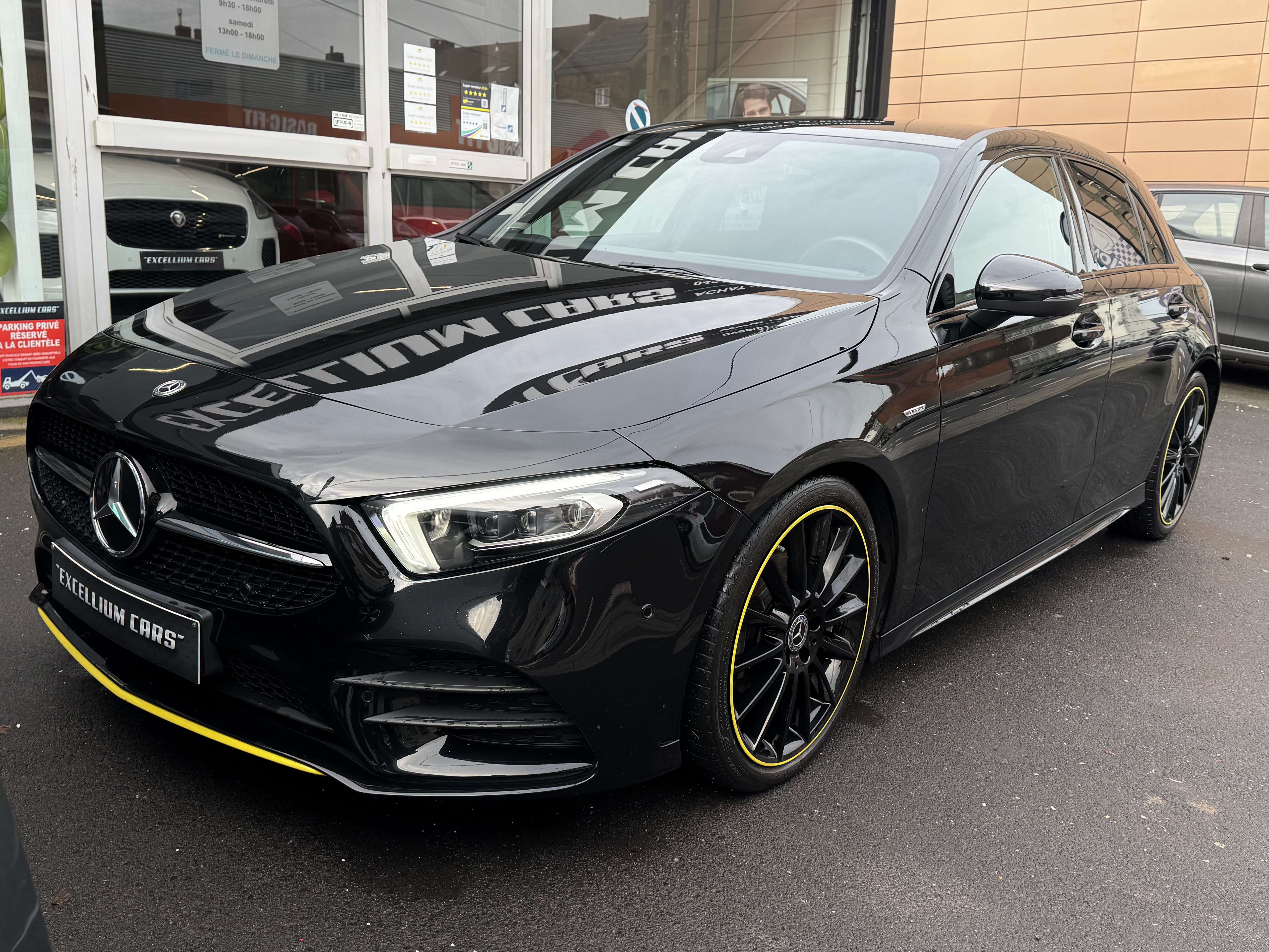 Mercedes-Benz A 180 d Edition Sport Nigt Pack Amg Led Feux Matrix