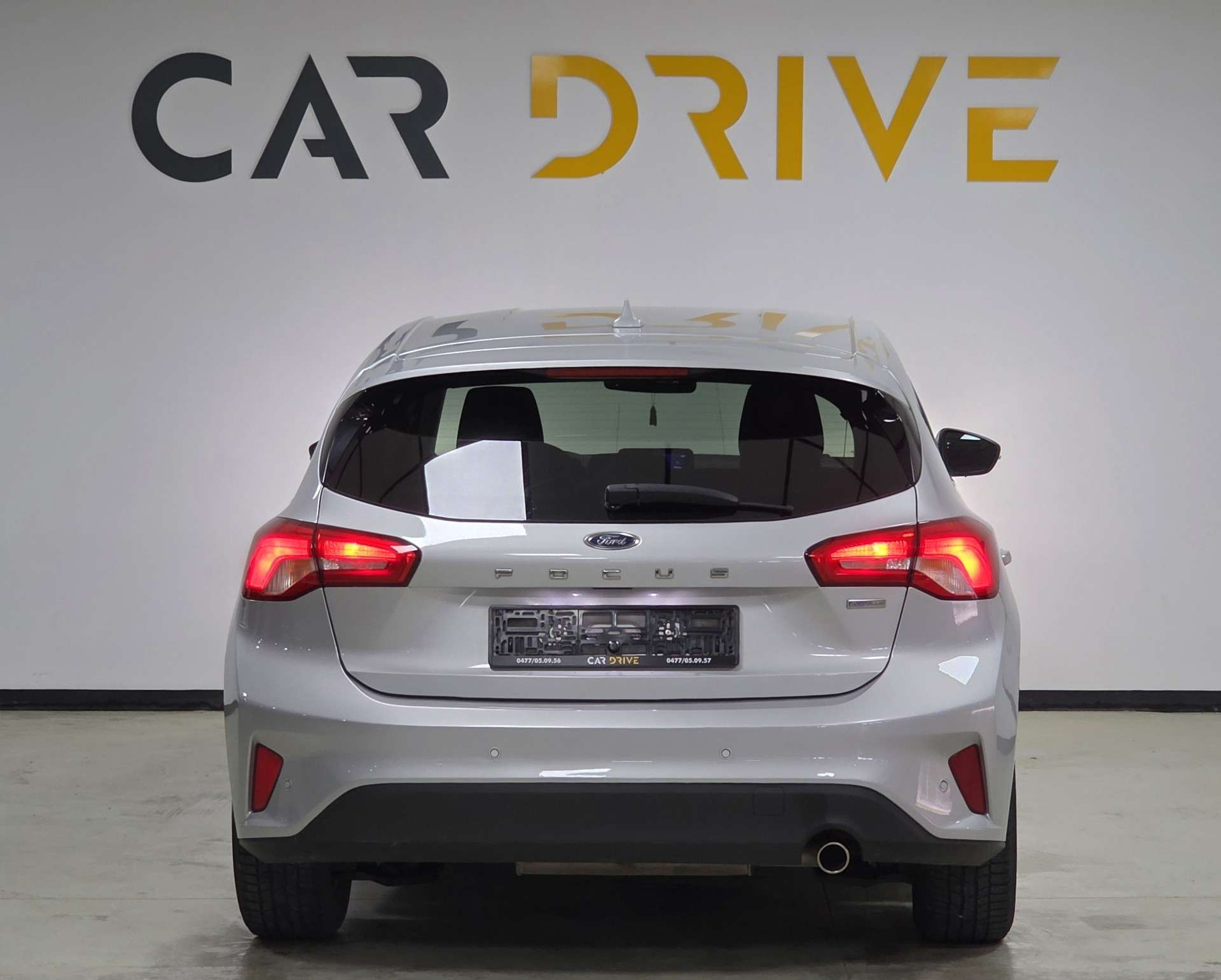 Ford Focus 1.5 D CAPTEURS/SIEGE CHAUF/CARPLAY/CRUISE/1ER PROP