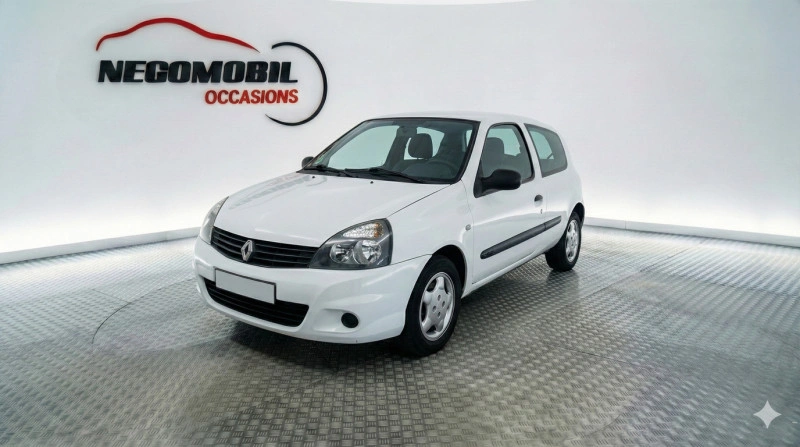 Renault CLIO II CAMPUS 1.2 16V 75CH AUTHENTIQUE ECO² 3P
