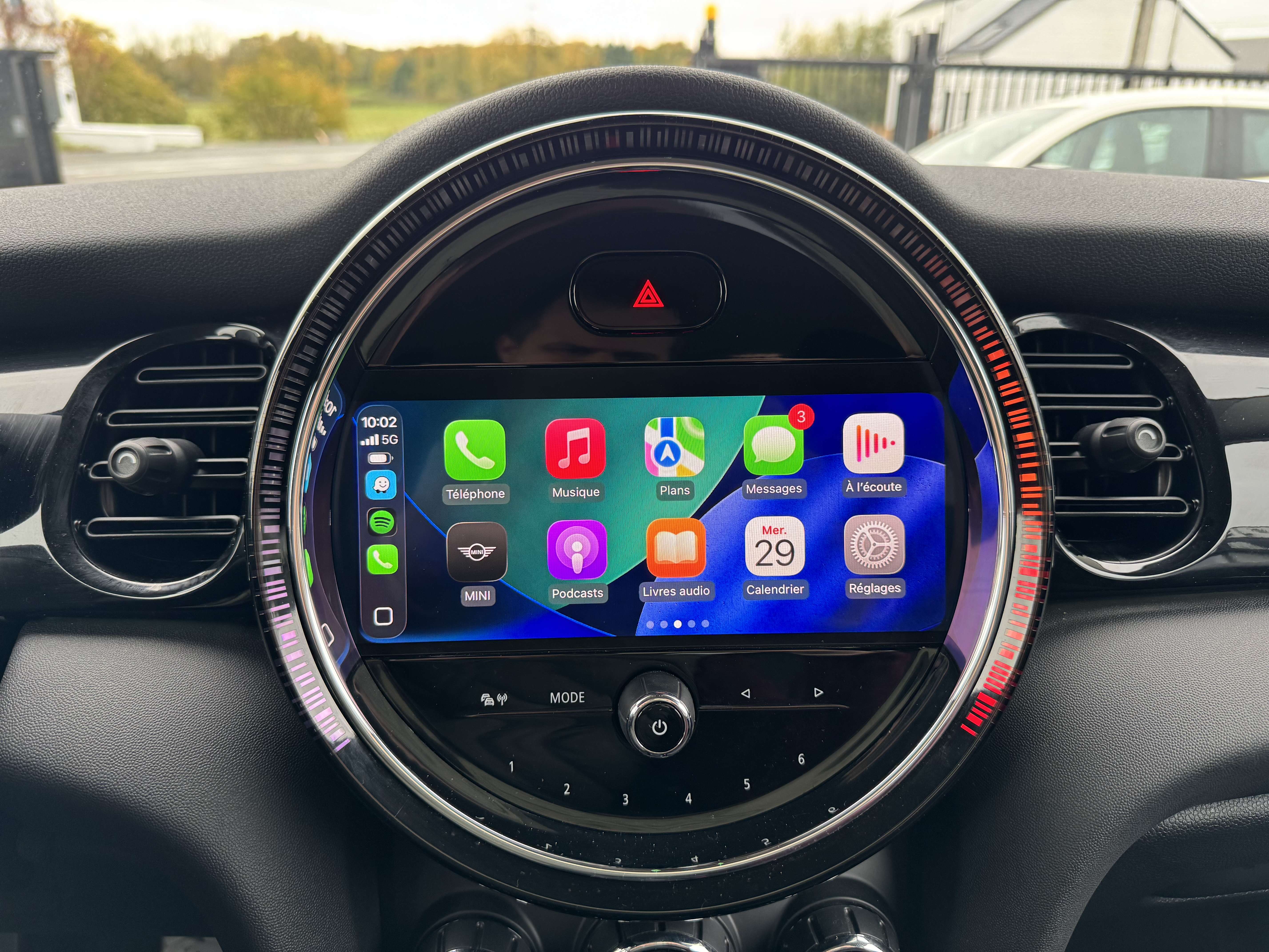 MINI Cooper 1.5 AUTO. 6D / NAV / AIRCO / LED / CARPLAY / PDC /