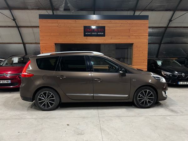 Renault Grand Scenic III (3) 1.5 DCI 110 BOSE EDITION EDC 7PL