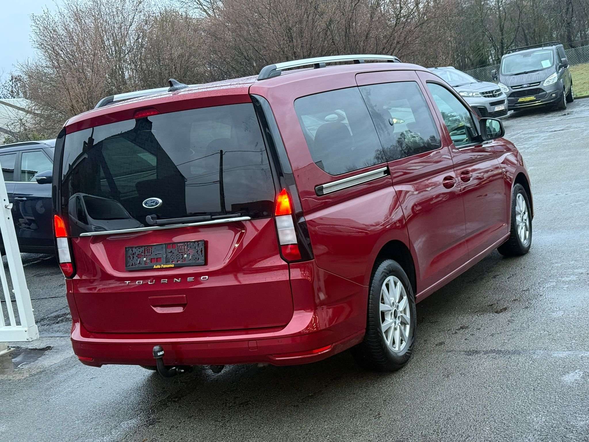 Ford Tourneo Connect 2.0EcoBlue  7 PL NOUVEAU MODEL PHARE LED JA FULL
