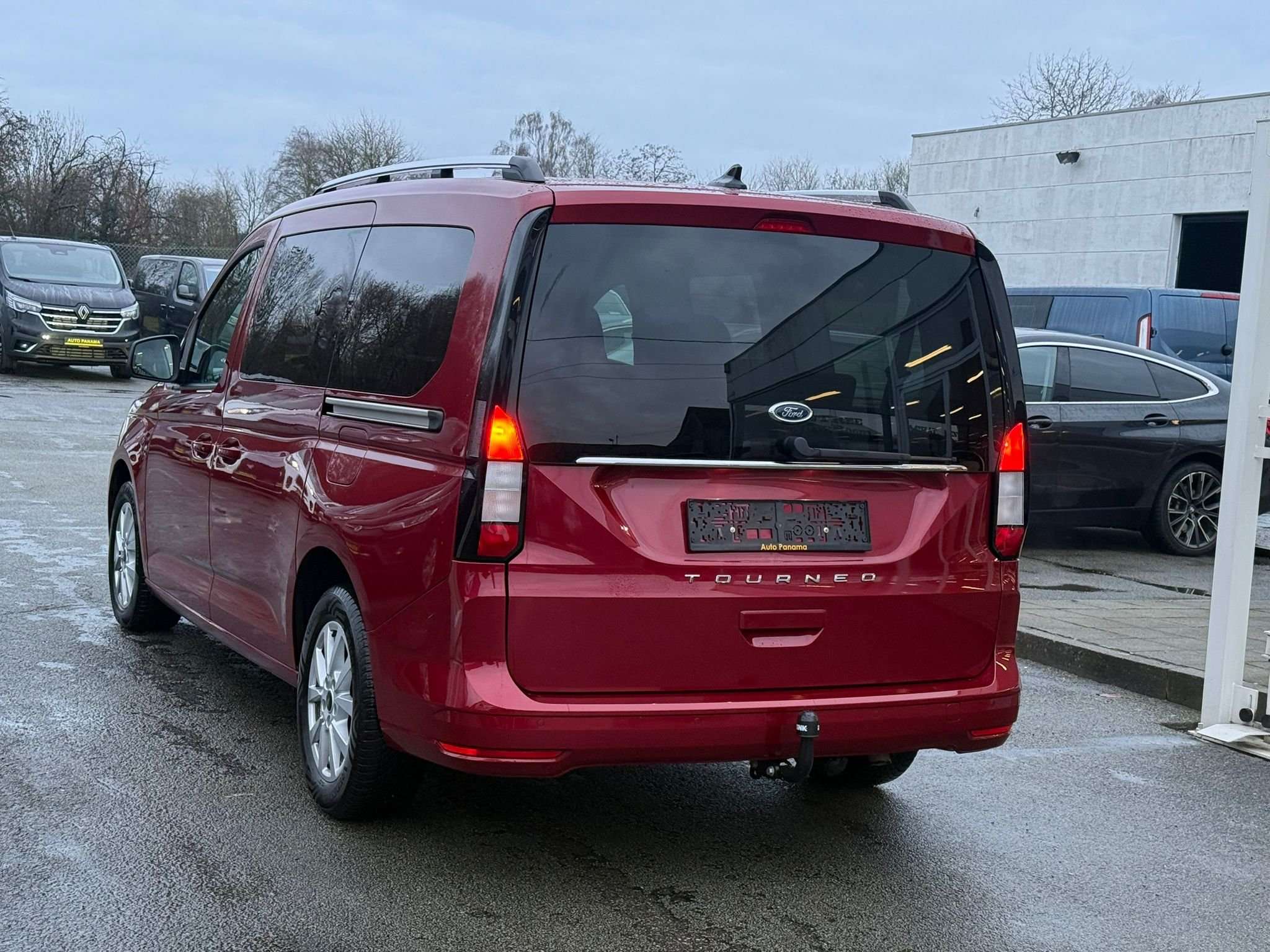 Ford Tourneo Connect 2.0EcoBlue  7 PL NOUVEAU MODEL PHARE LED JA FULL