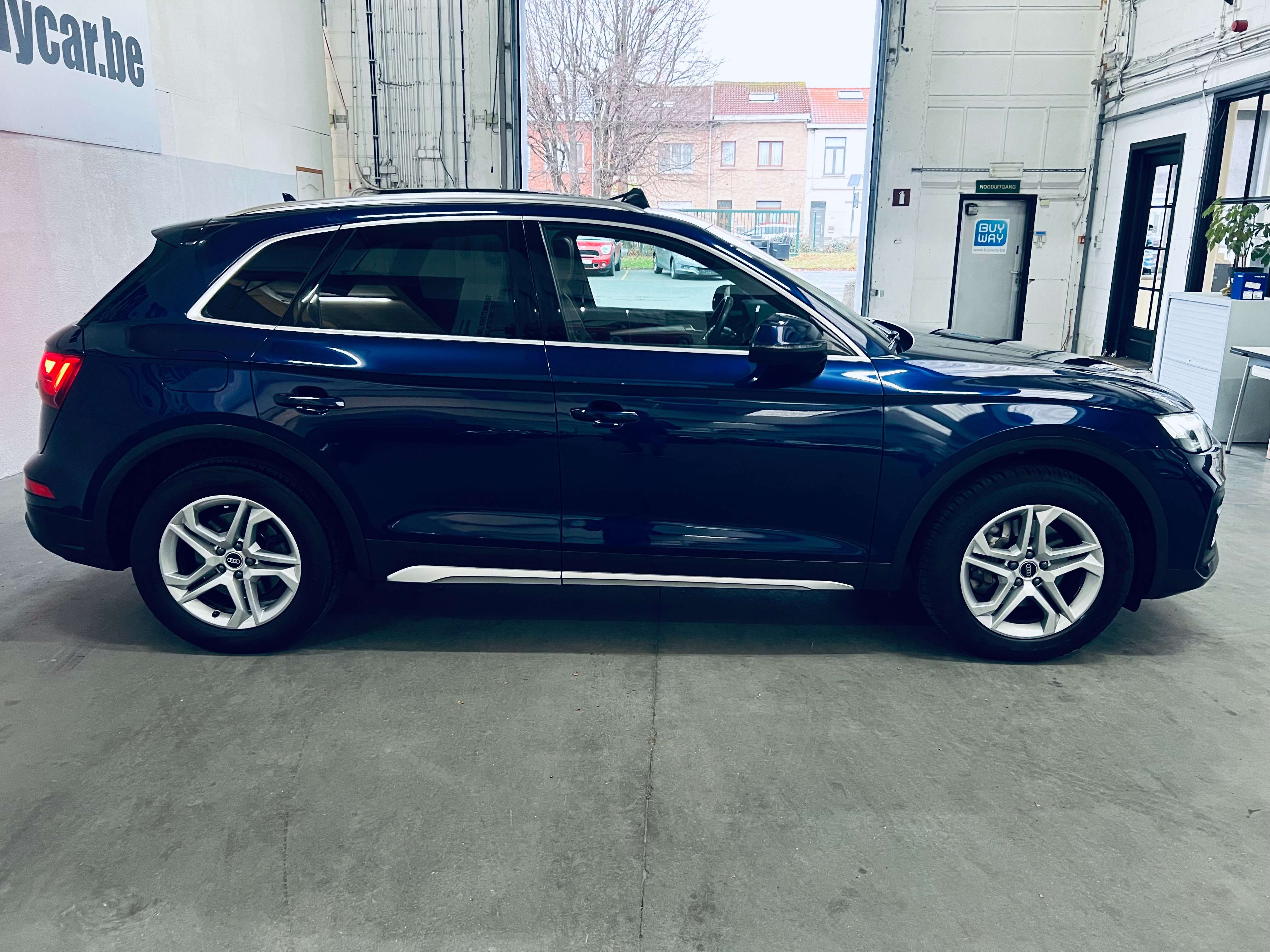 Audi Q5 35 TDi S tronic+(25537€+TVA)+PANO+CAMERA+GARANTIE