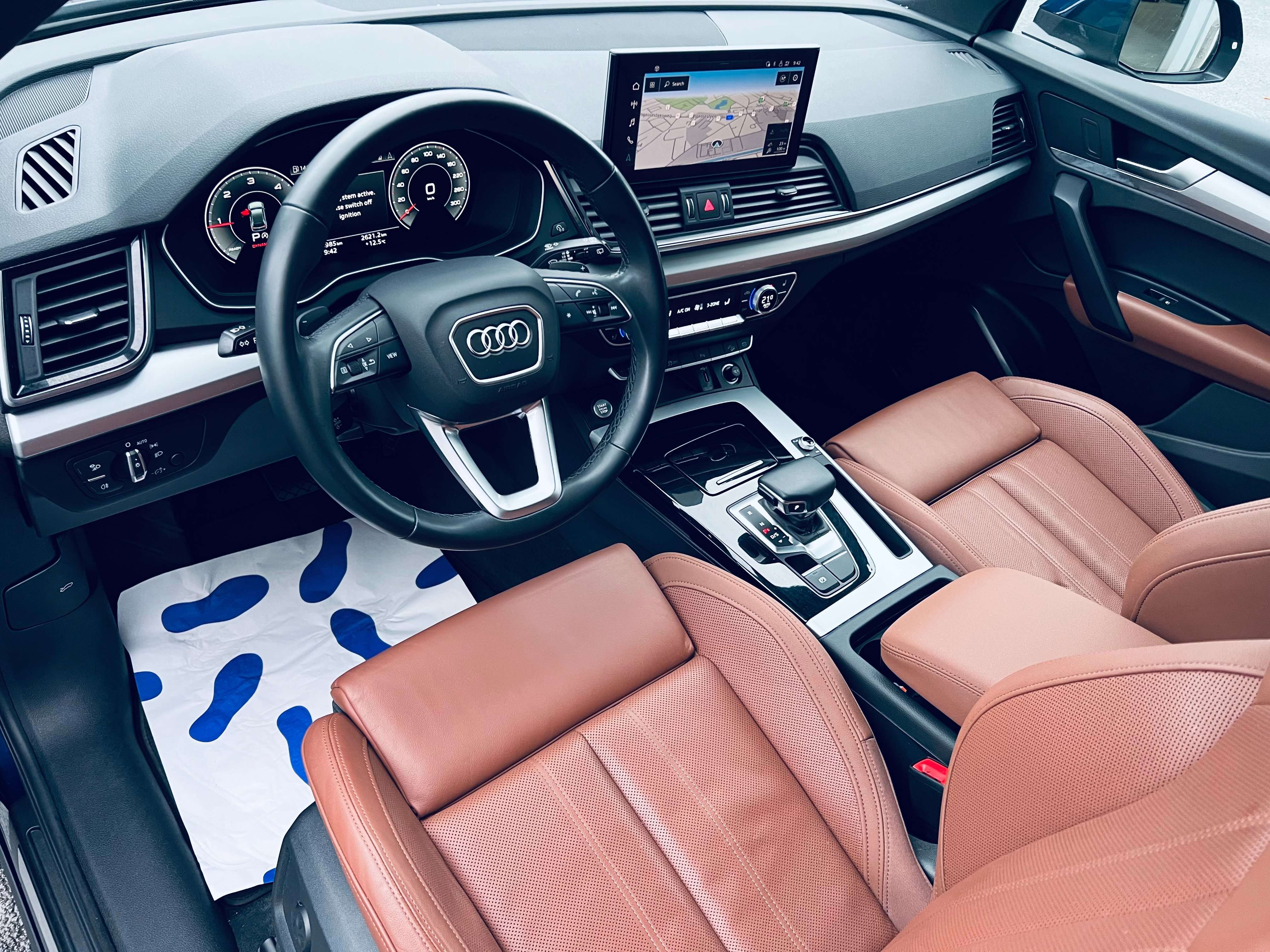 Audi Q5 35 TDi S tronic+(25537€+TVA)+PANO+CAMERA+GARANTIE