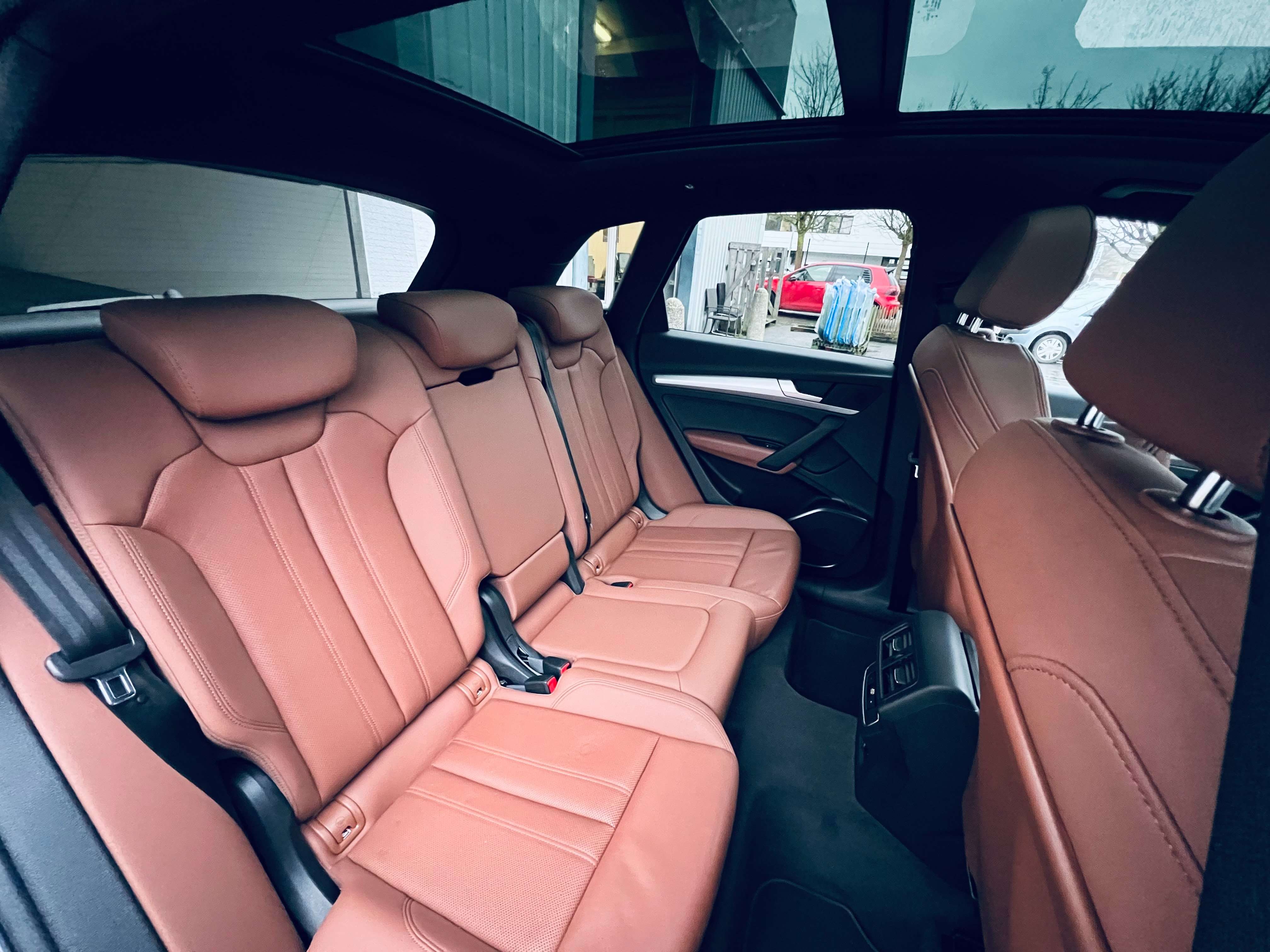 Audi Q5 35 TDi S tronic+(25537€+TVA)+PANO+CAMERA+GARANTIE