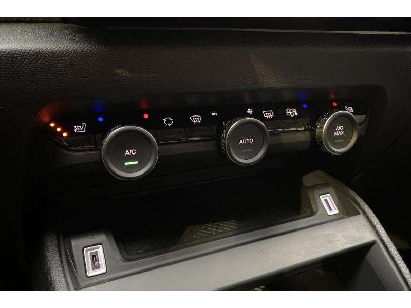 Citroen C4 X SHINE - Automaat