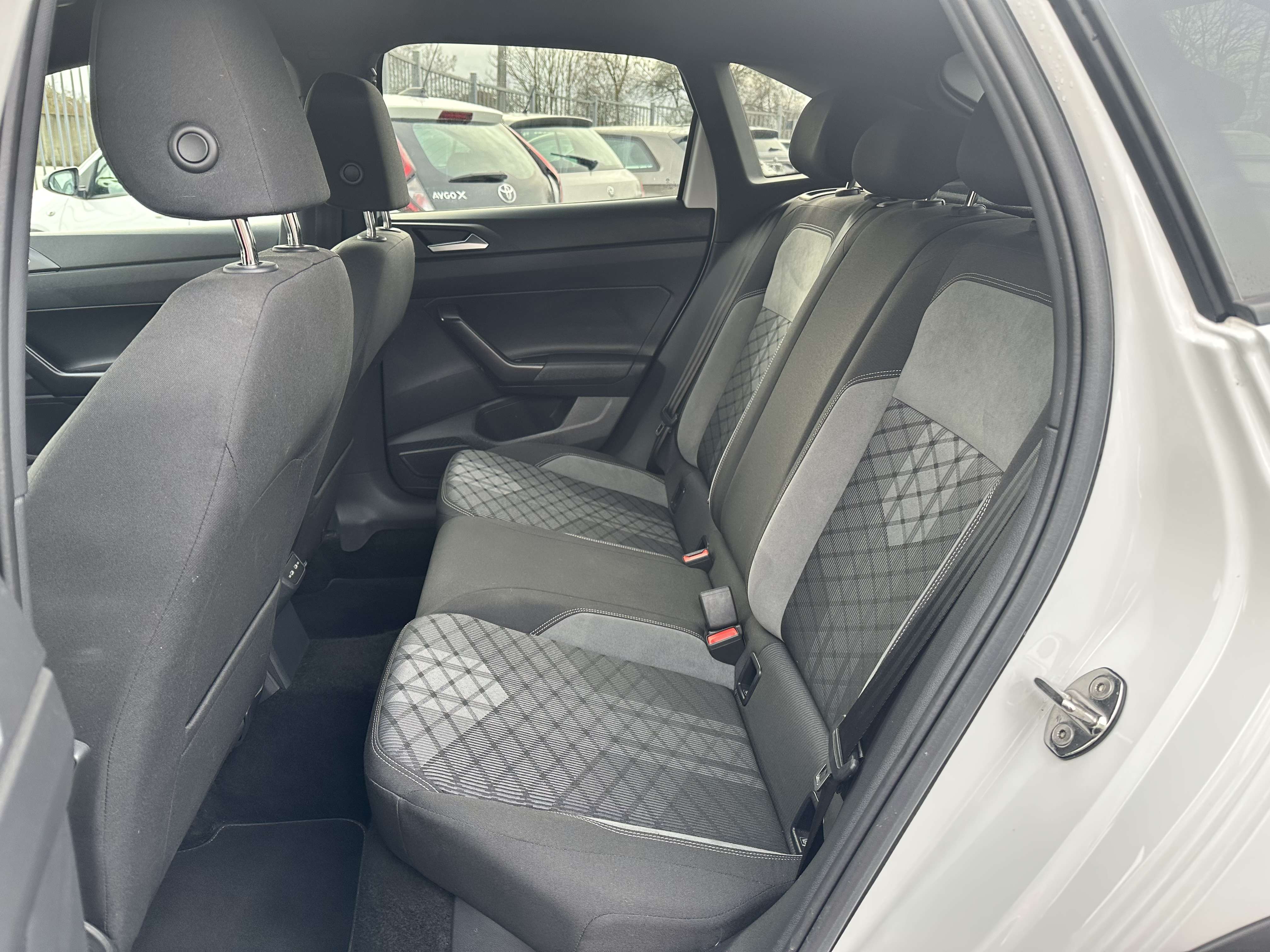 Volkswagen Taigo Taigo 1.0 TSI R-Line OPF DSG