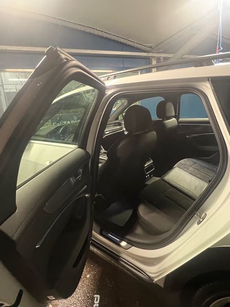 Audi A6 Allroad V 50 TDI 286 17CV QUATTRO AVUS EXTENDED TIPTRONIC 8
