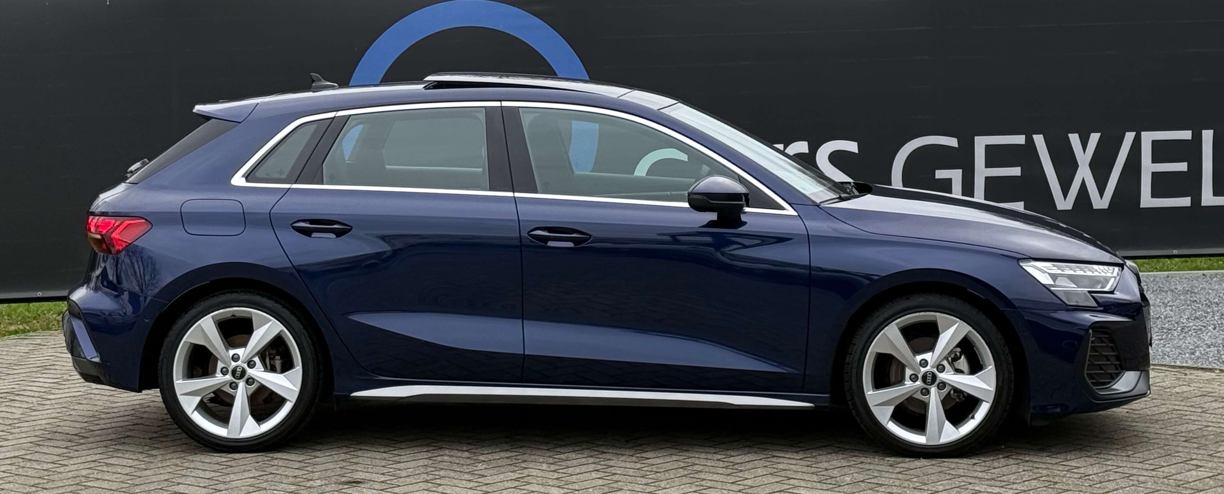 Audi A3 1.5 35 TFSI S-LINE INT/EXT SONOS PANODAK CARPLAY