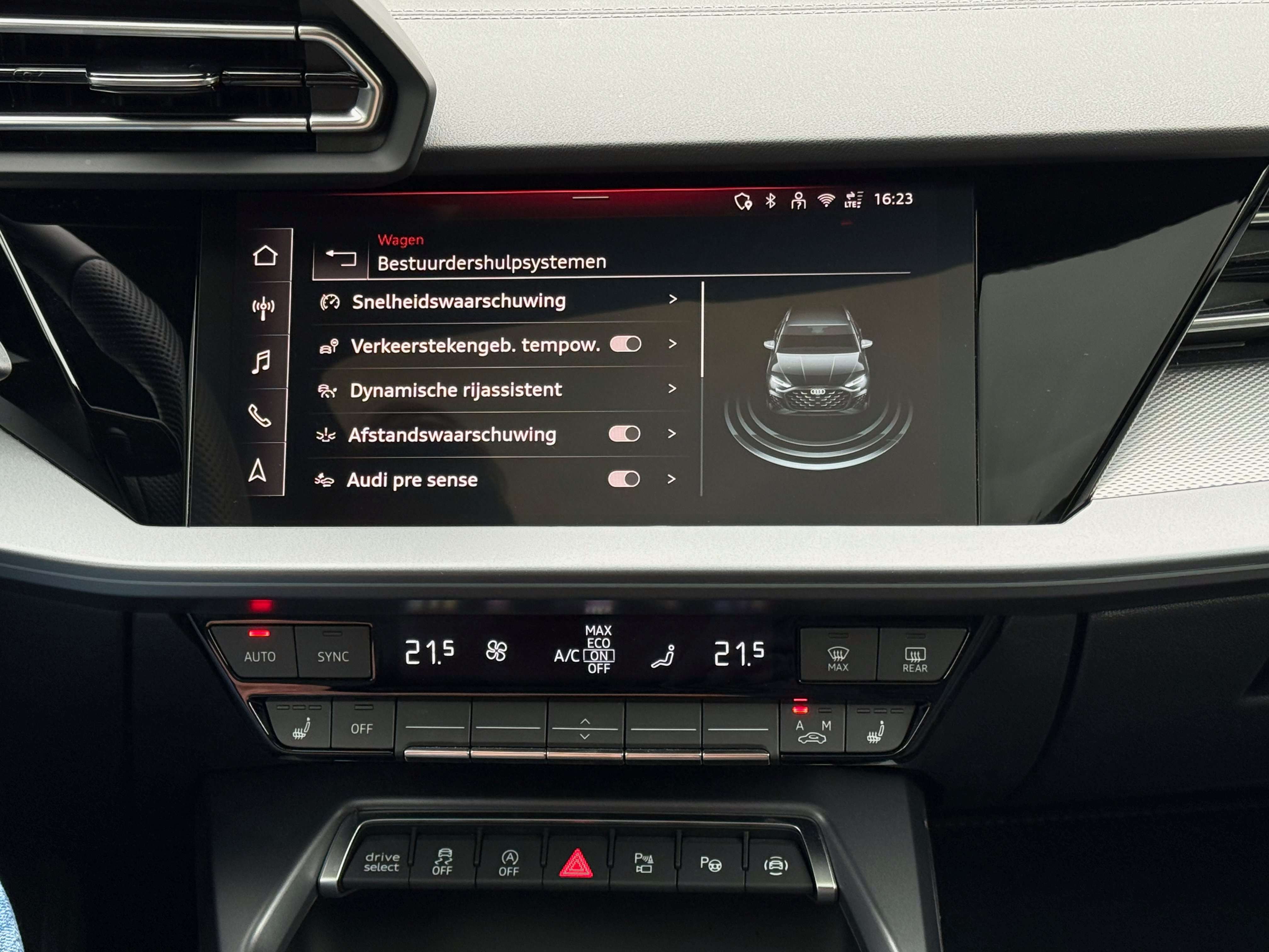 Audi A3 1.5 35 TFSI S-LINE INT/EXT SONOS PANODAK CARPLAY