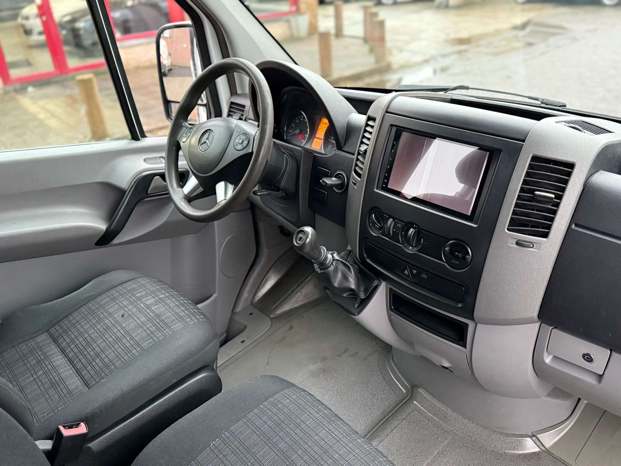 Mercedes-Benz Sprinter 2.2 CDI 143CV BENNE PLATEAU 7 PLACES TVAC
