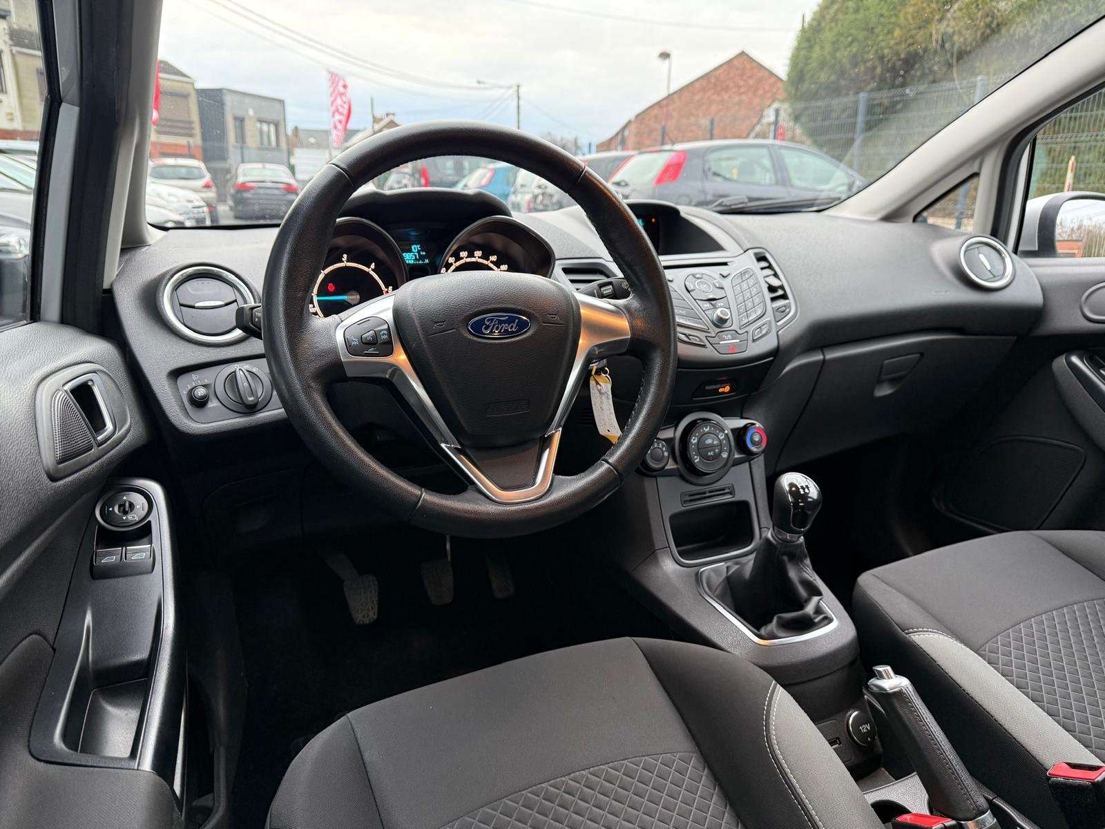 Ford Fiesta 1.5 TDCi / 1e Main / Euro 6b / Clim / Entretien + CT OK + Garantie 1 an