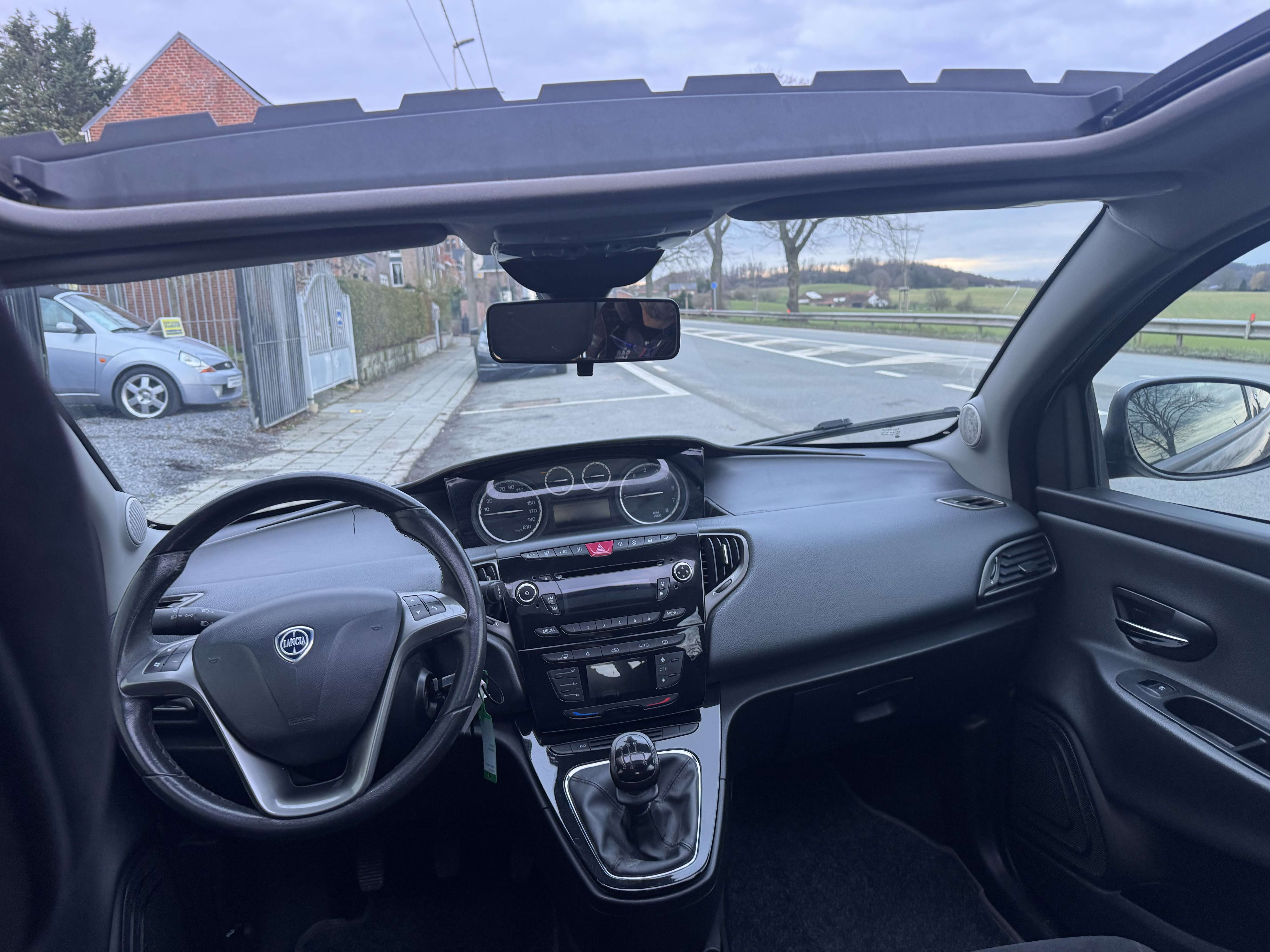 Lancia Ypsilon Ypsilon Garantie 1 An ‼️