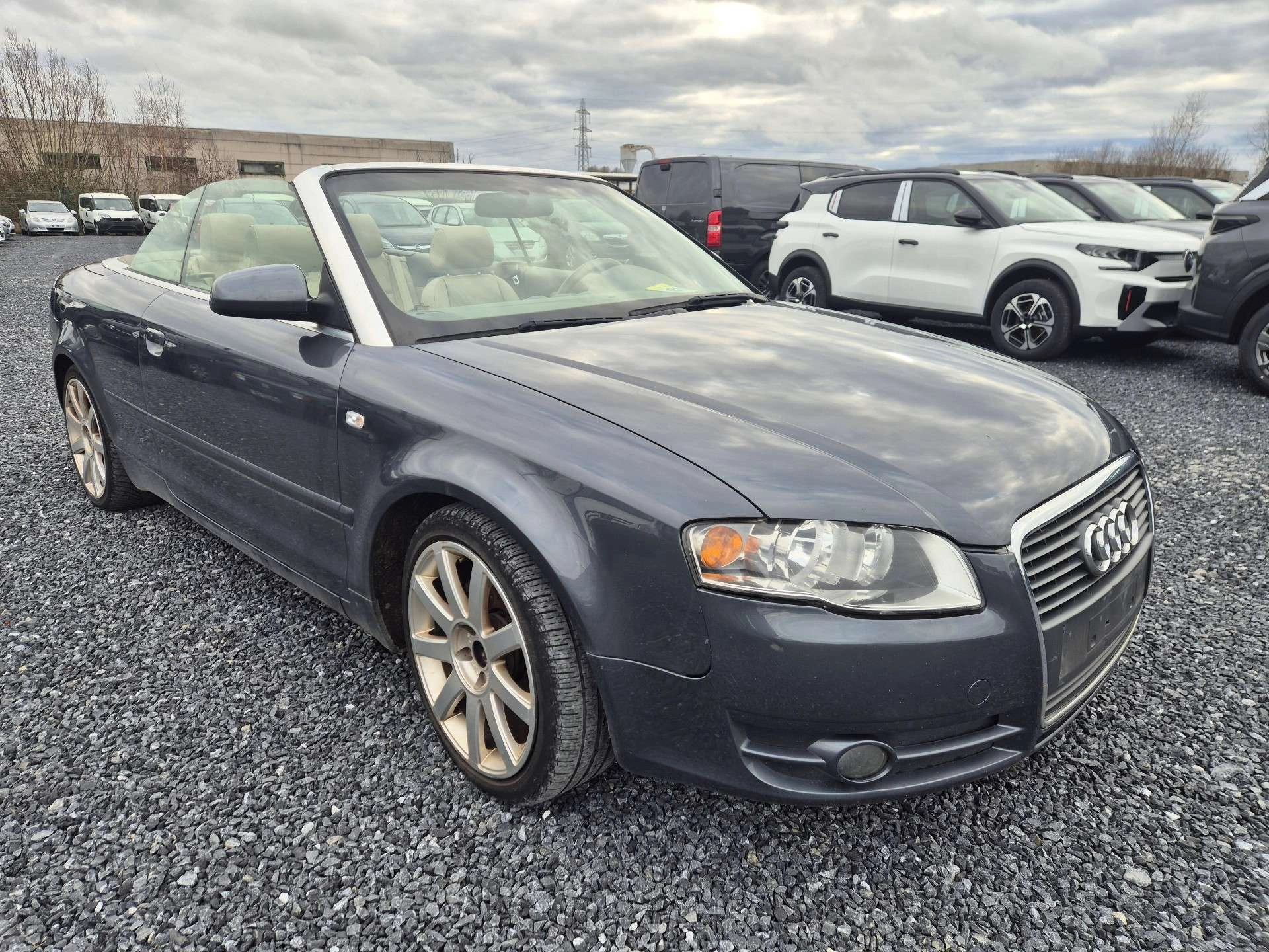 Audi A4 A4 Cabriolet TDI POUR MARCHAND OU EXPORT