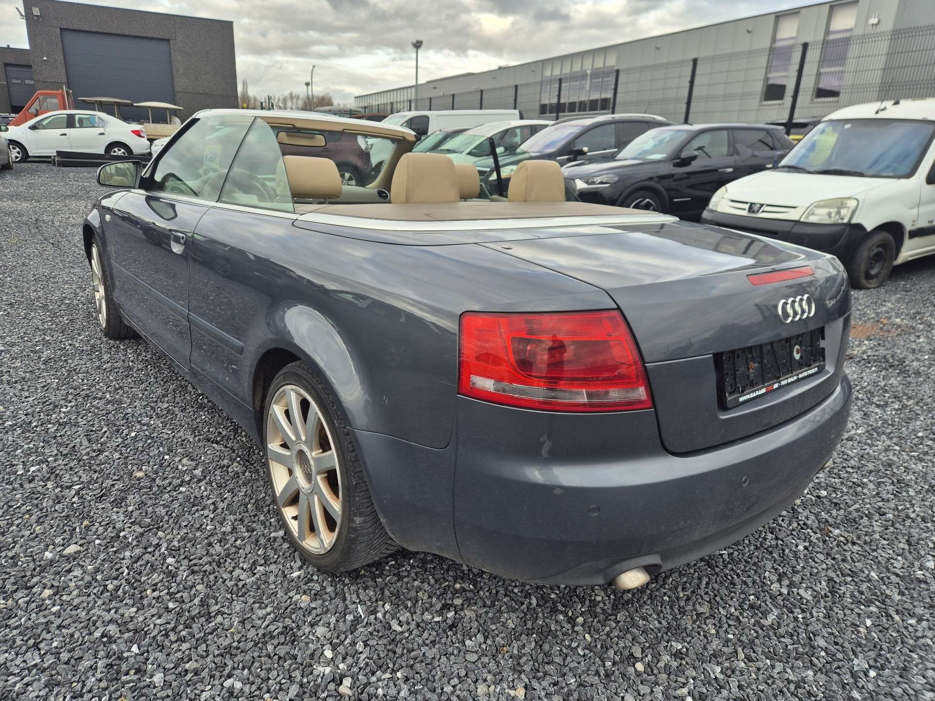 Audi A4 A4 Cabriolet TDI POUR MARCHAND OU EXPORT