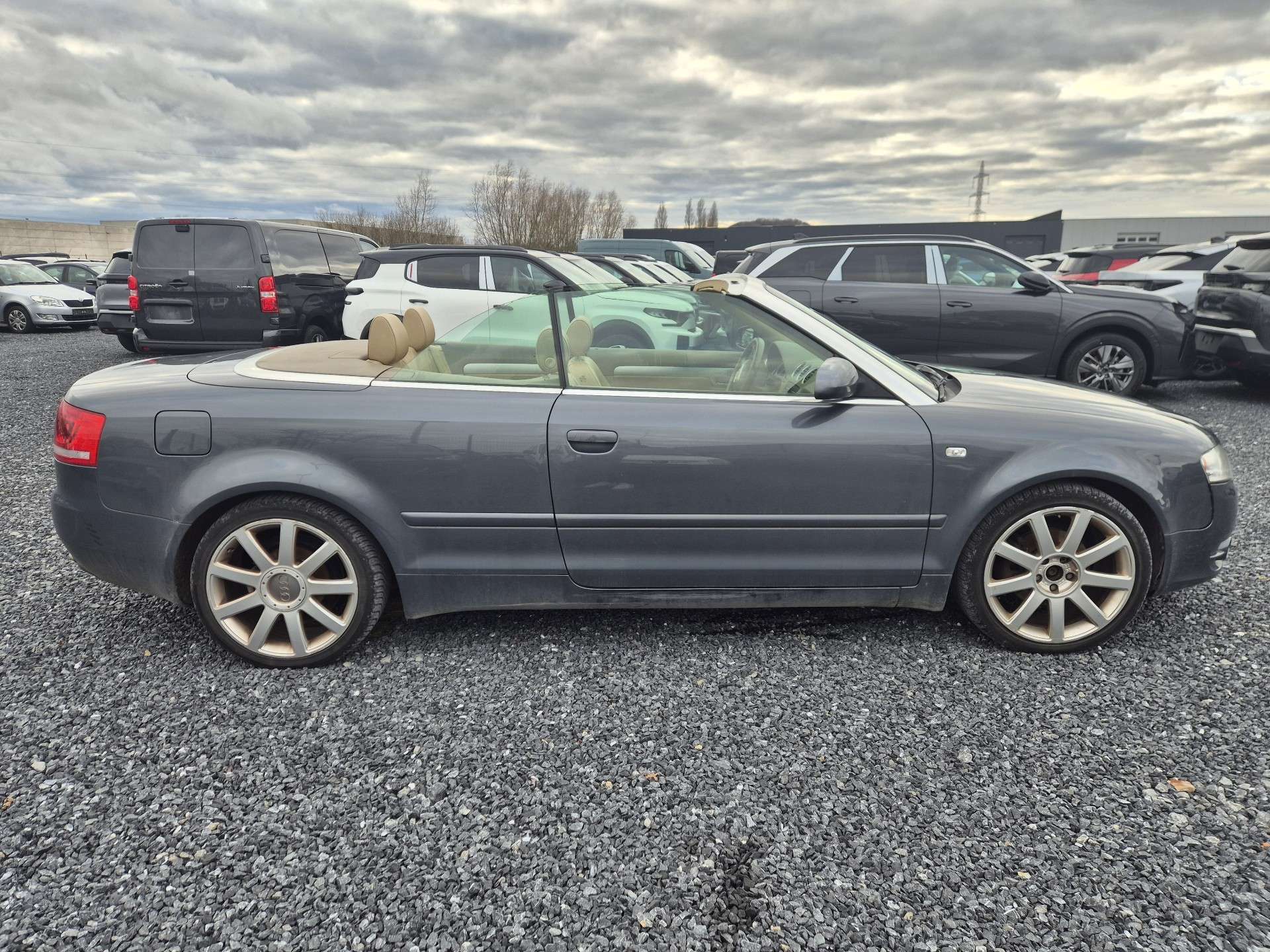 Audi A4 A4 Cabriolet TDI POUR MARCHAND OU EXPORT