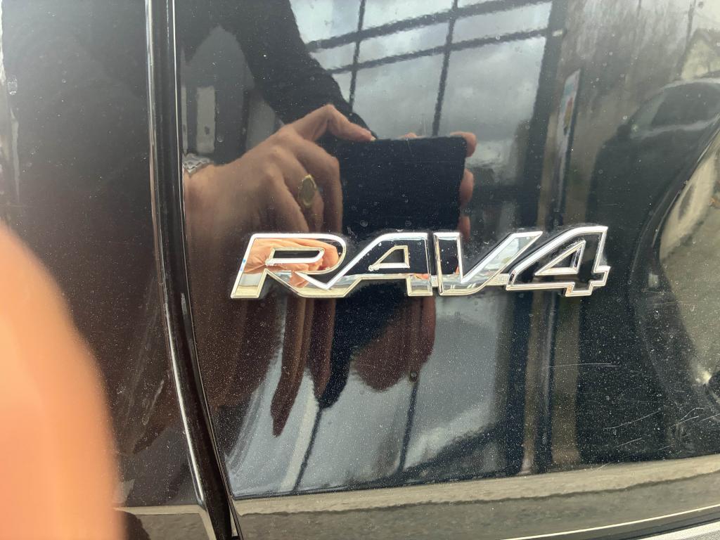 Toyota Rav 4 Hybride Rechargeable - BV CVT MY23 2019 Design