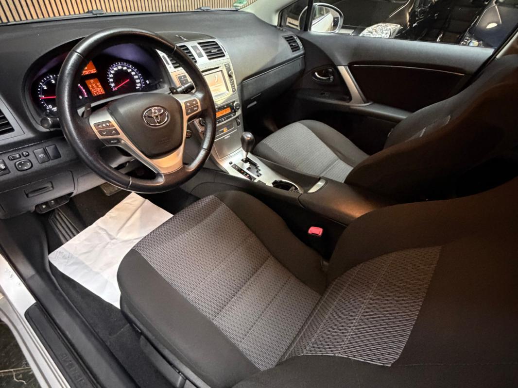 Toyota Avensis LCA SW TOURING SPORTS 150 D-4D