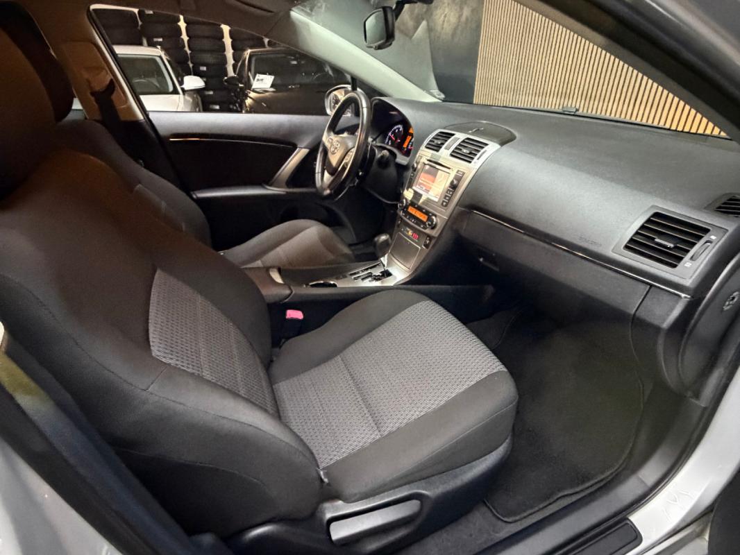 Toyota Avensis LCA SW TOURING SPORTS 150 D-4D
