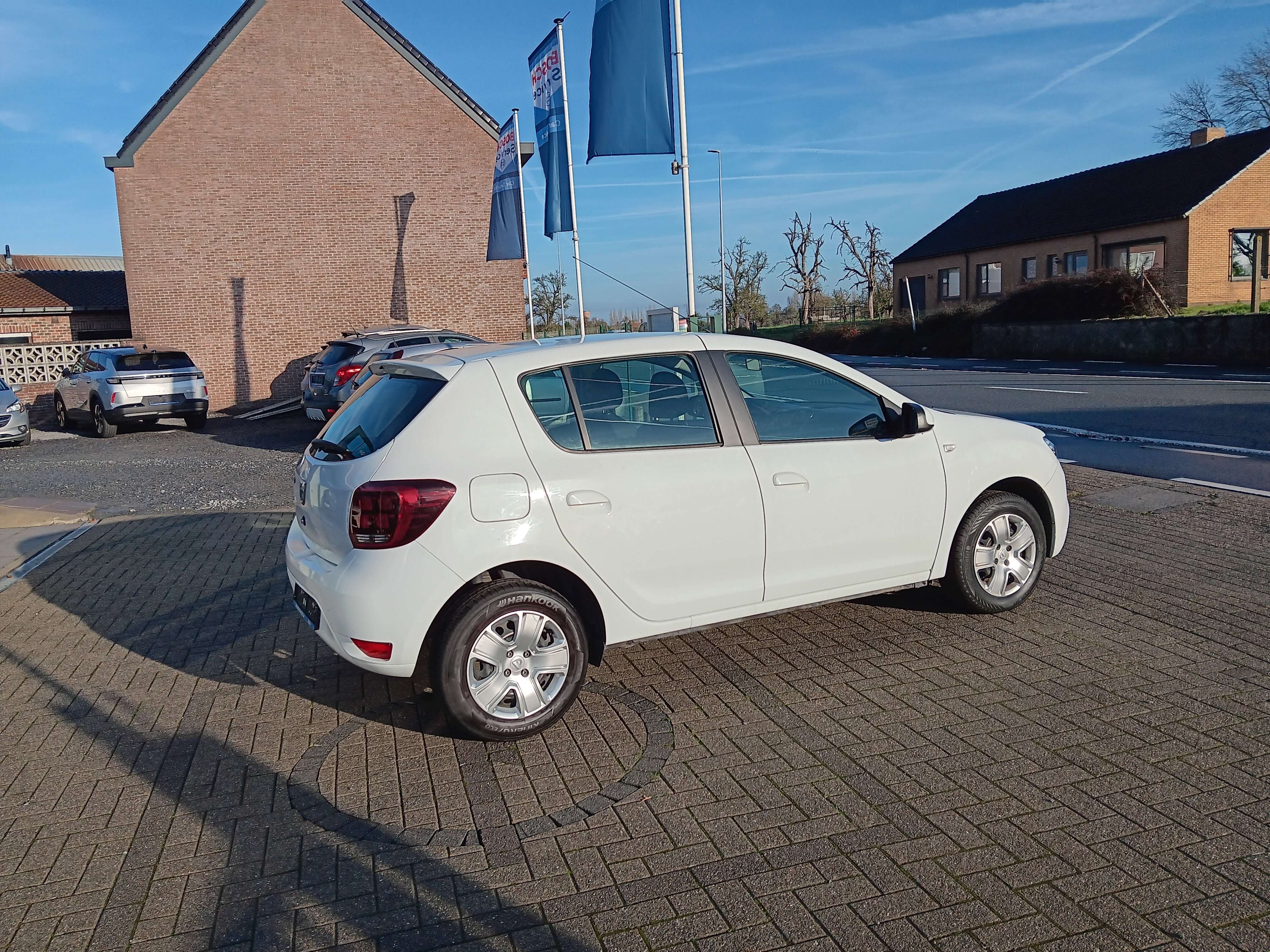 Dacia Sandero Sandero 1.0 benzine 75 pk Lauréate airco GPS
