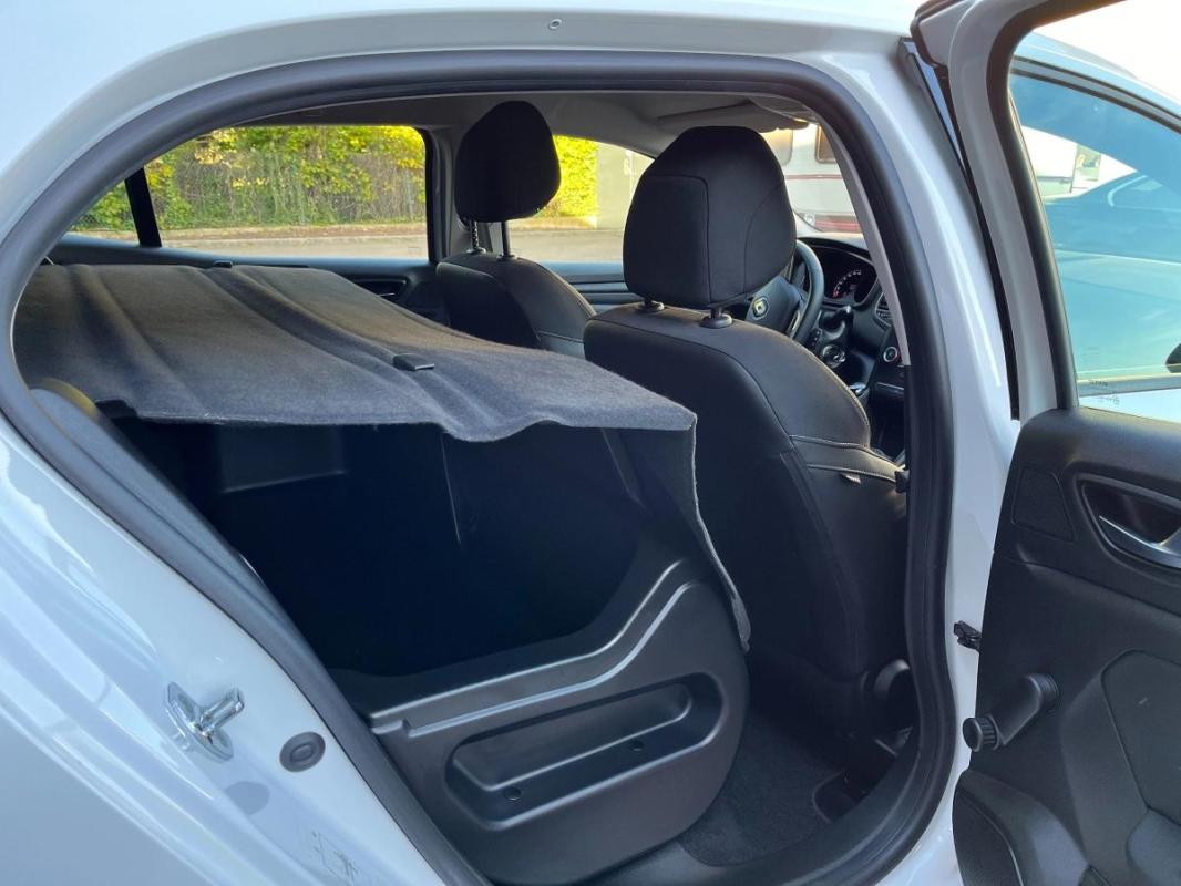 Renault Megane 4 (IV) | BDCI 95 BUSINESS 1ERE MAIN FR SUIVI SOCIETE 2 PLACES GPS REF_FG231