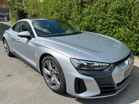 Audi E-tron 93.4 kWh Quattro NAVI PANO CAMERA 360 CUIR KEYLESS