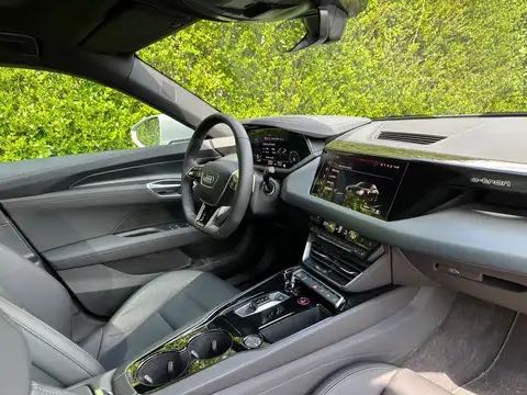 Audi E-tron 93.4 kWh Quattro NAVI PANO CAMERA 360 CUIR KEYLESS