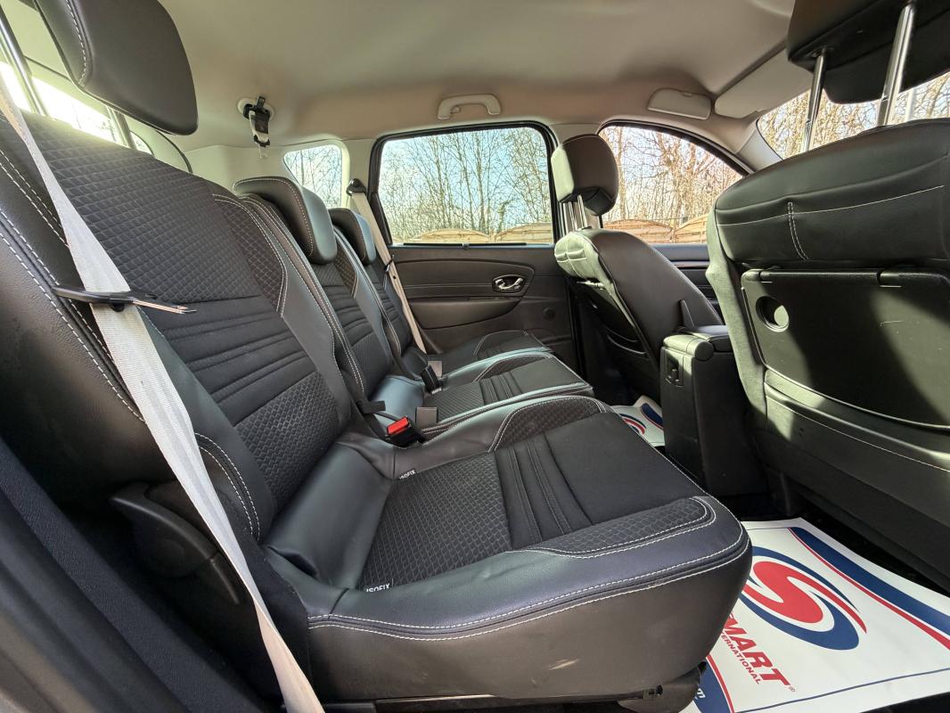 Renault Scenic III (J95) 1.5 dCi 110ch Bose 2015 EDC