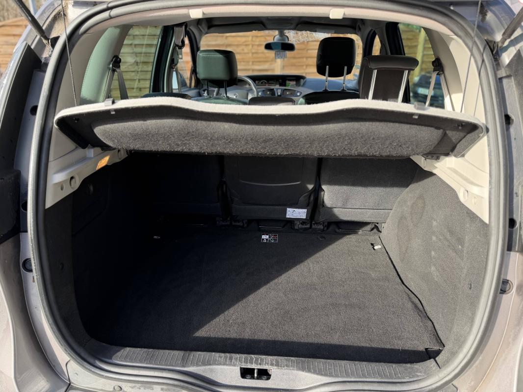 Renault Scenic III (J95) 1.5 dCi 110ch Bose 2015 EDC