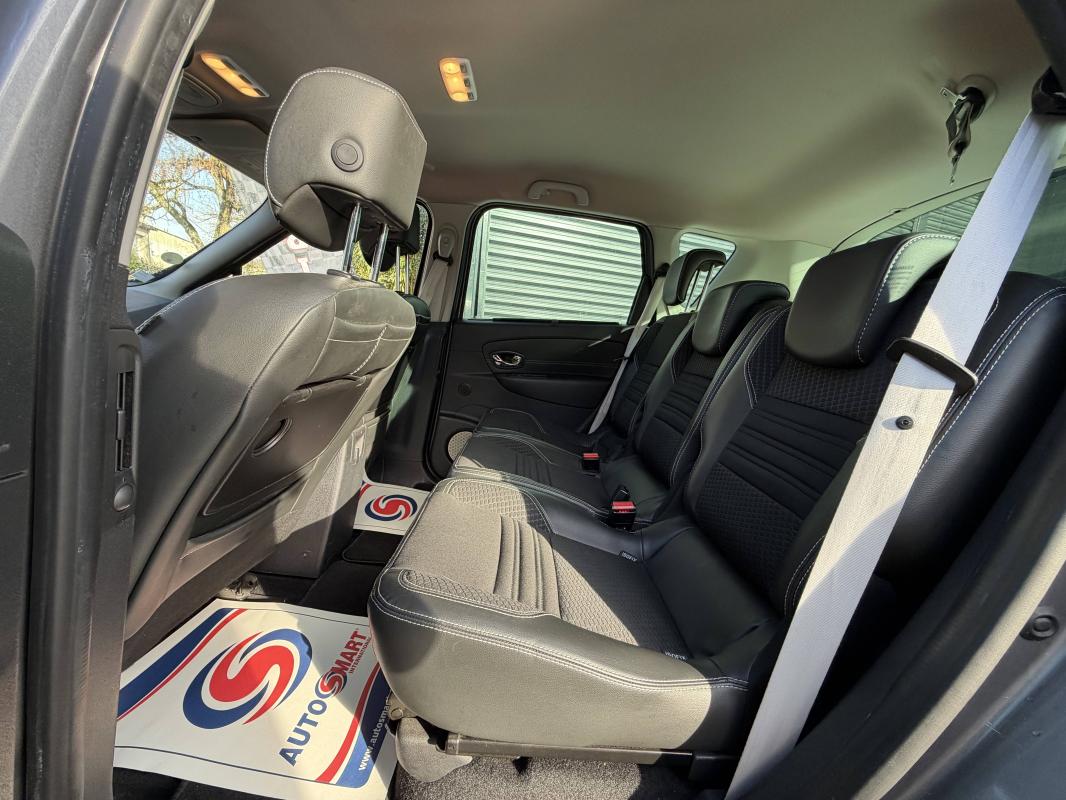 Renault Scenic III (J95) 1.5 dCi 110ch Bose 2015 EDC