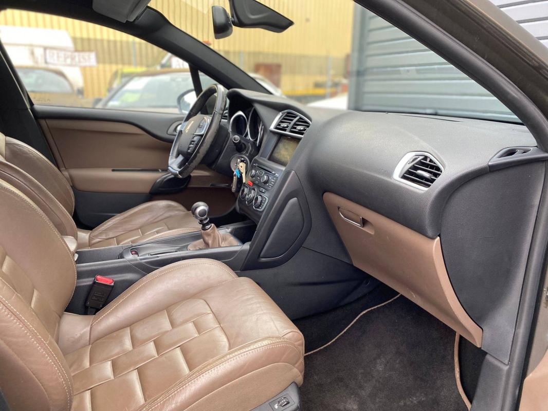 Ds 4 Just Mat 2.0 HDI 160ch FAP