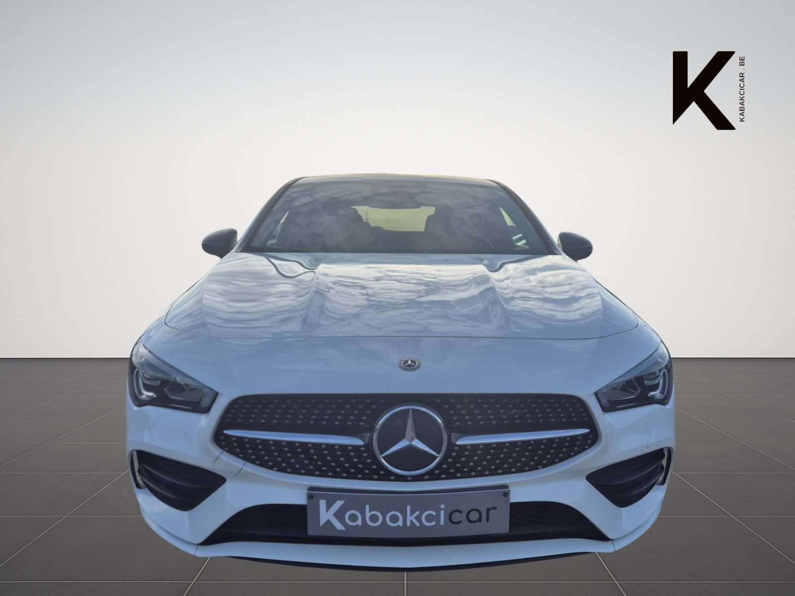Mercedes-Benz CLA 180 //PACK AMG CARPLAY//CAMERA//GARANTIE 12 MOIS