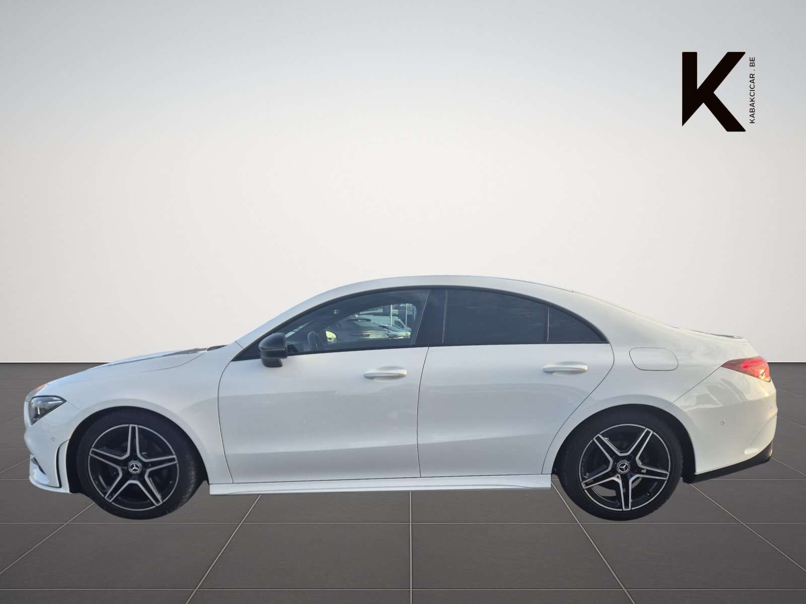 Mercedes-Benz CLA 180 //PACK AMG CARPLAY//CAMERA//GARANTIE 12 MOIS