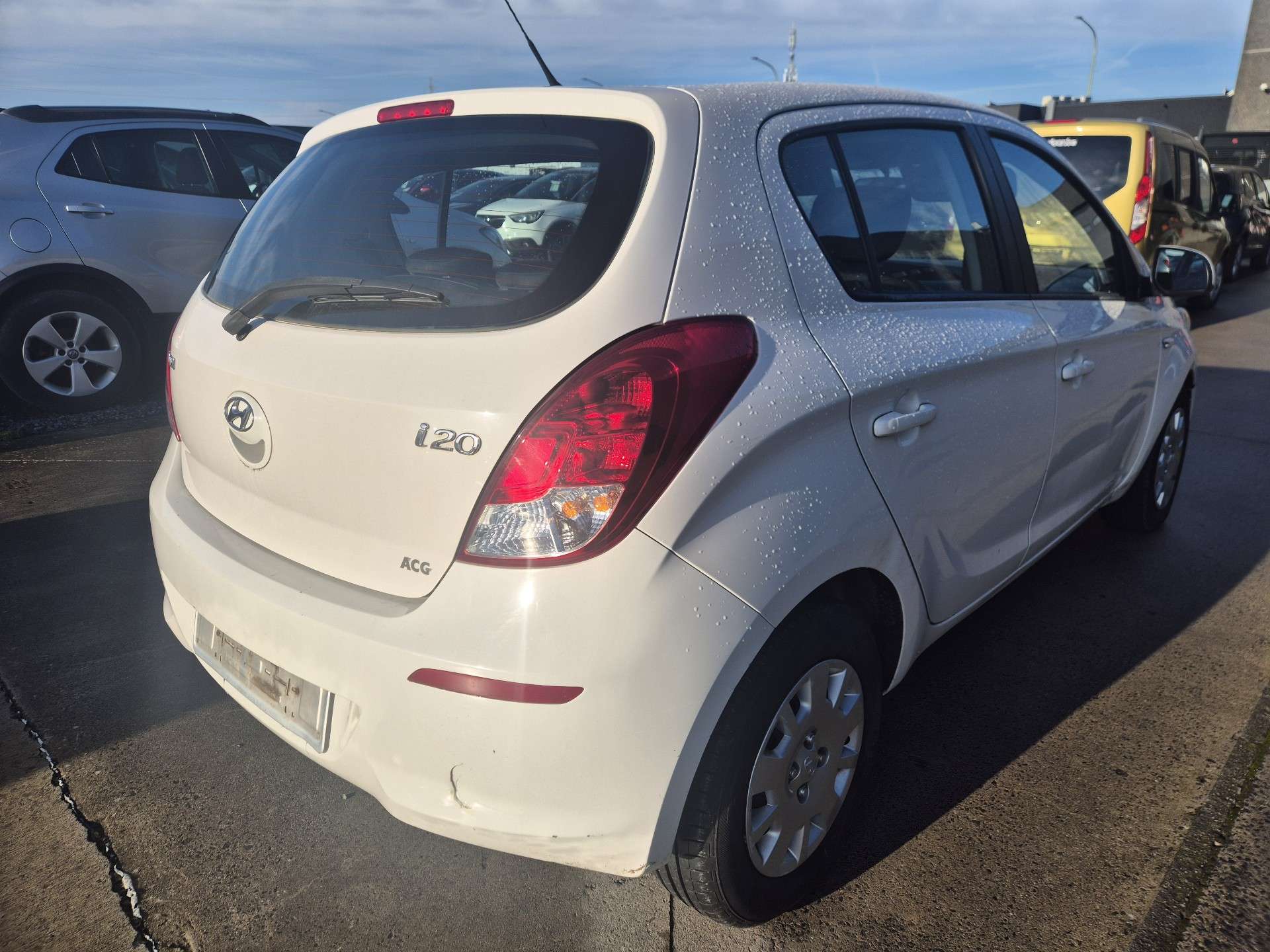 Hyundai i20 1.2i Comfort // DEGATS CAROSSERIE // EXPORT