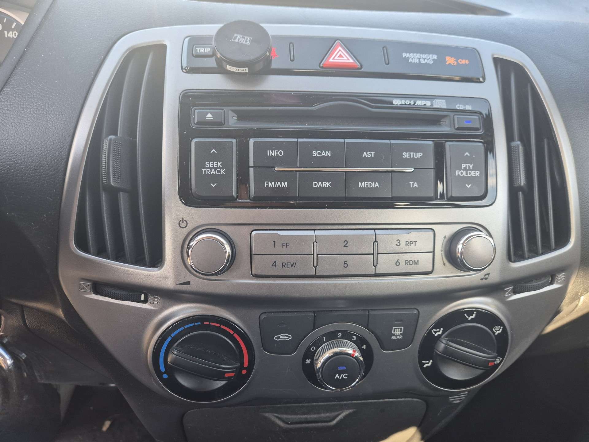 Hyundai i20 1.2i Comfort // DEGATS CAROSSERIE // EXPORT