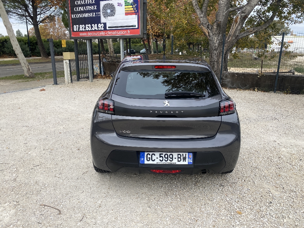 Peugeot 208 1.2 75ch Like