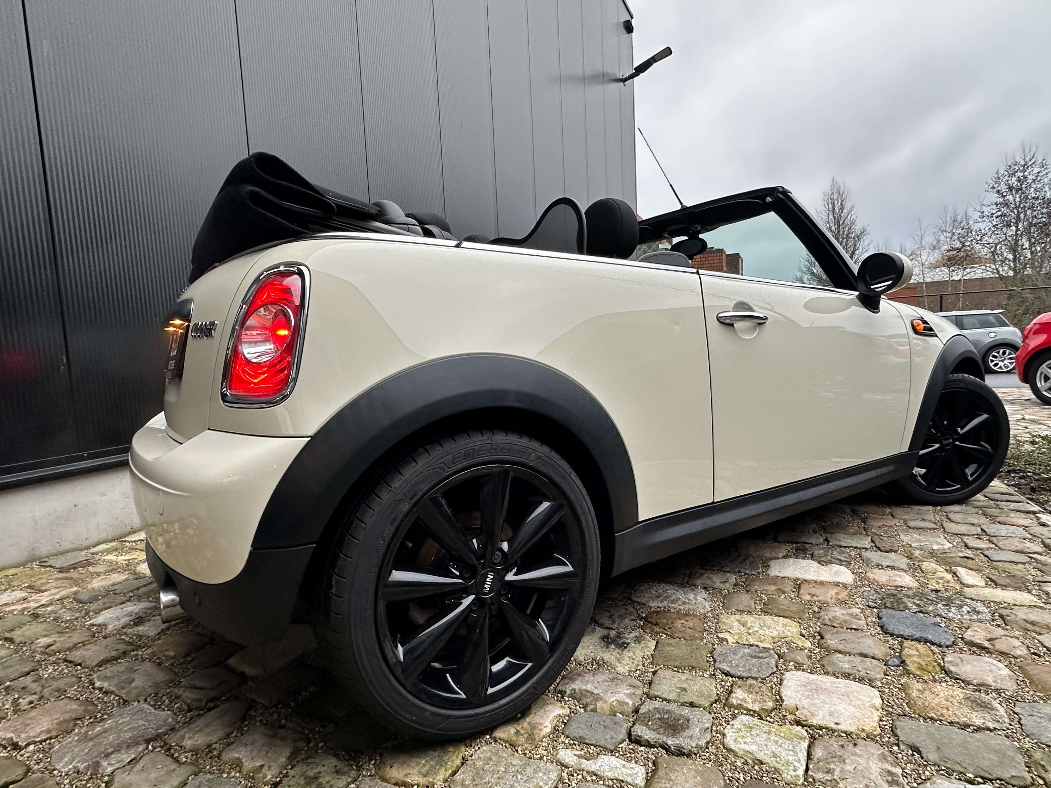 MINI Cooper Cabrio Mini Cooper Cabrio