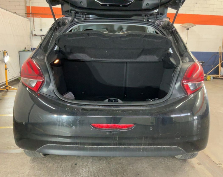 Peugeot 208 1.6 BLUEHDI 100CH ACTIVE 5P