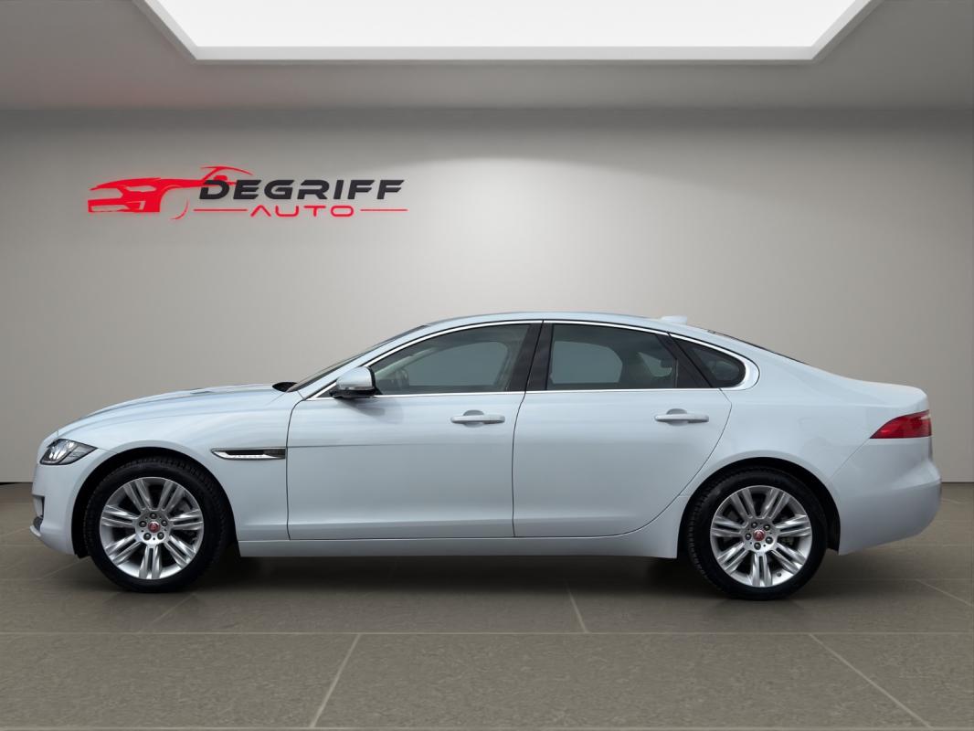 Jaguar Xf 2.0 D - 180 ch BVA Prestige